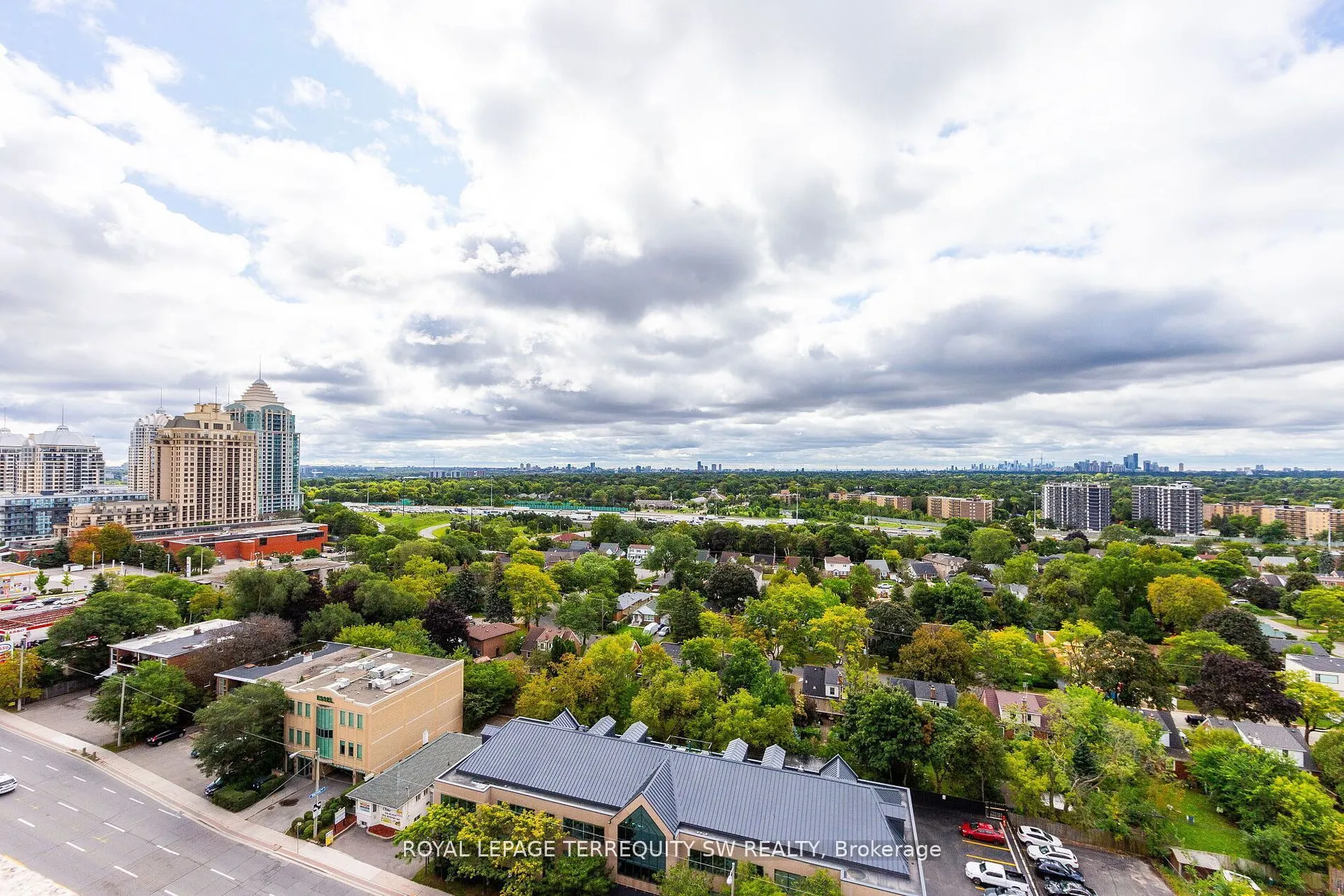 2 Clairtrell Road, #208