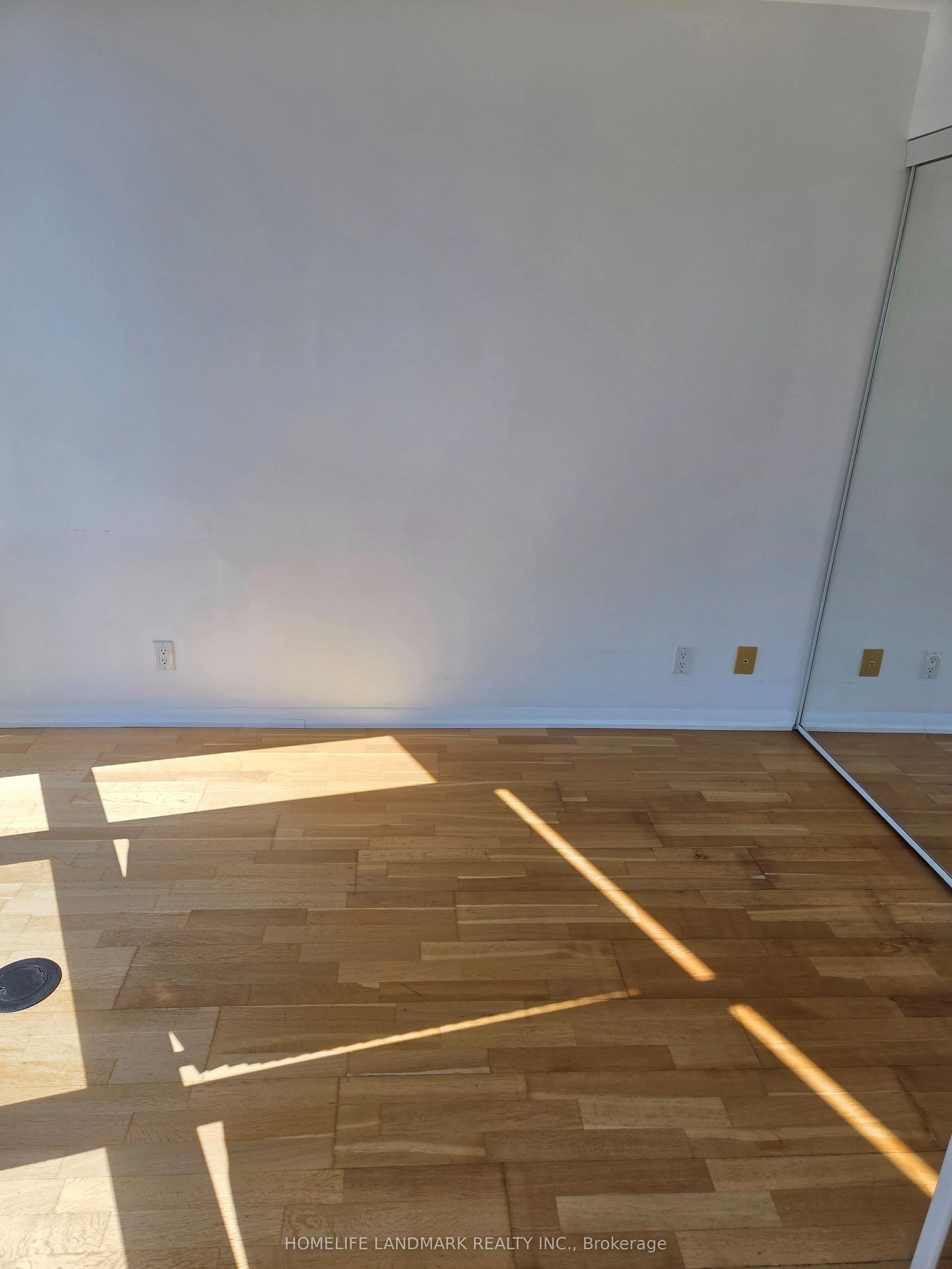 832 Bay Street, #4209