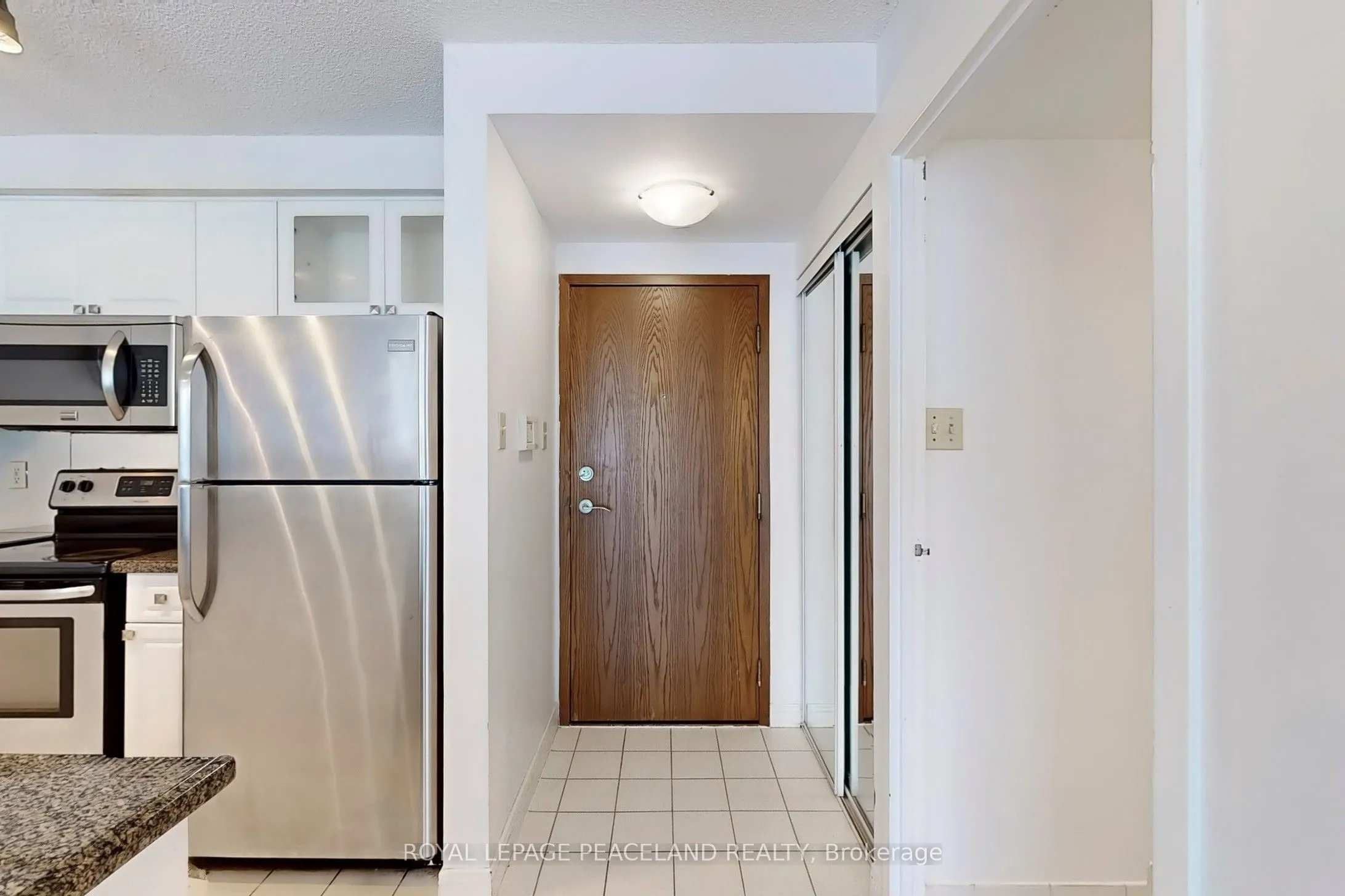 10 Queens Quay W, #1009