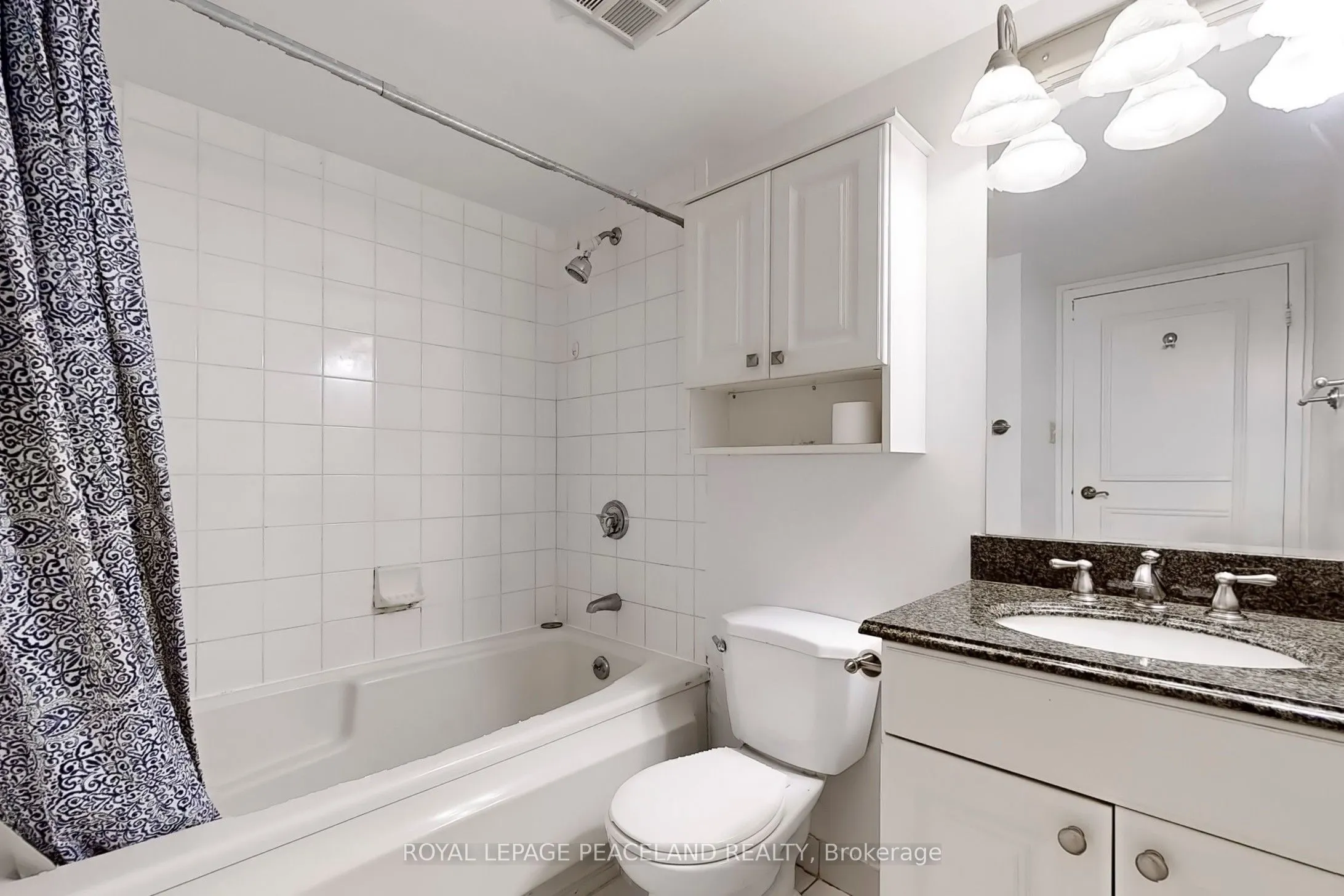 10 Queens Quay W, #1009
