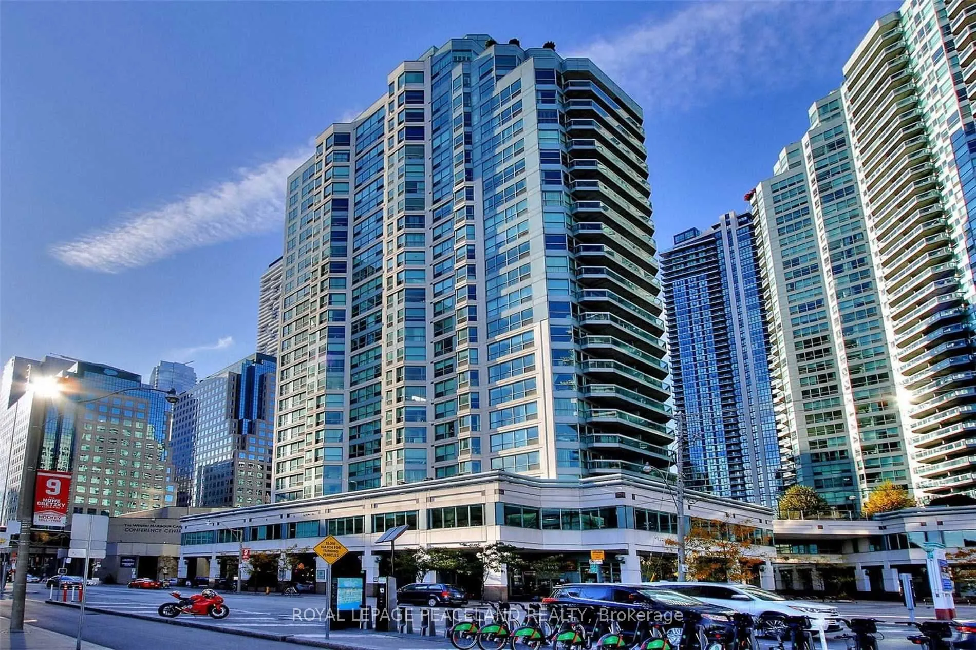 10 Queens Quay W, #1009