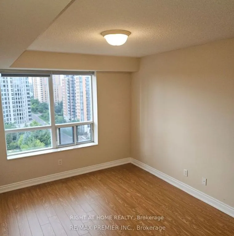 8 Mckee Avenue, #1501