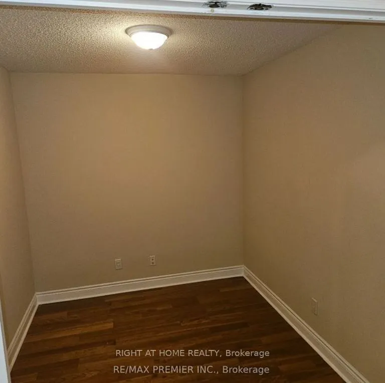 8 Mckee Avenue, #1501