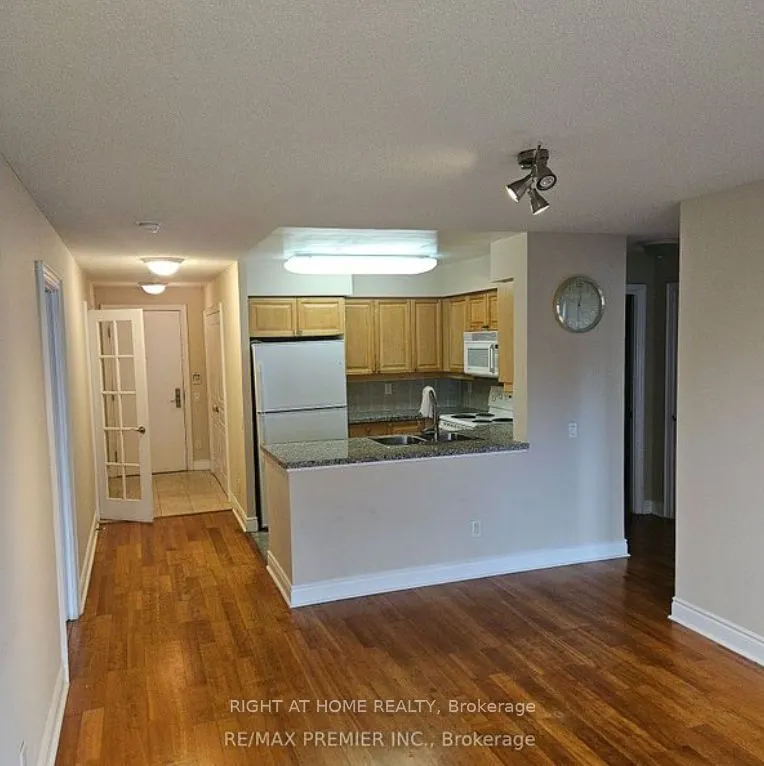 8 Mckee Avenue, #1501