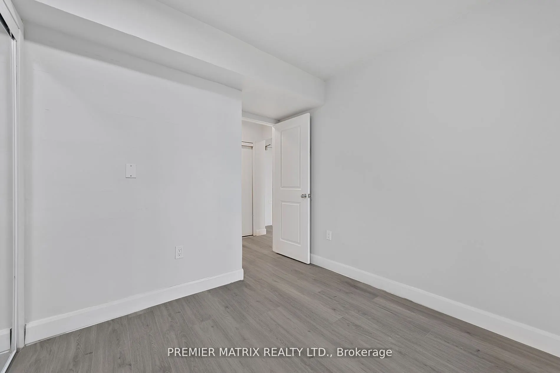 65 Thorncliffe Park Drive, #2108
