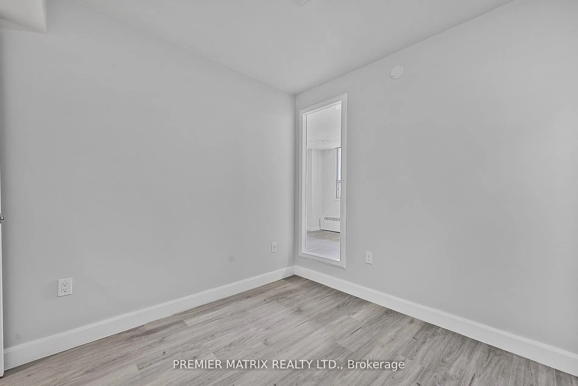 65 Thorncliffe Park Drive, #2108