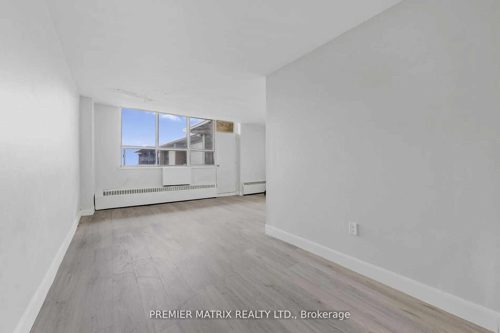 65 Thorncliffe Park Drive, #2108