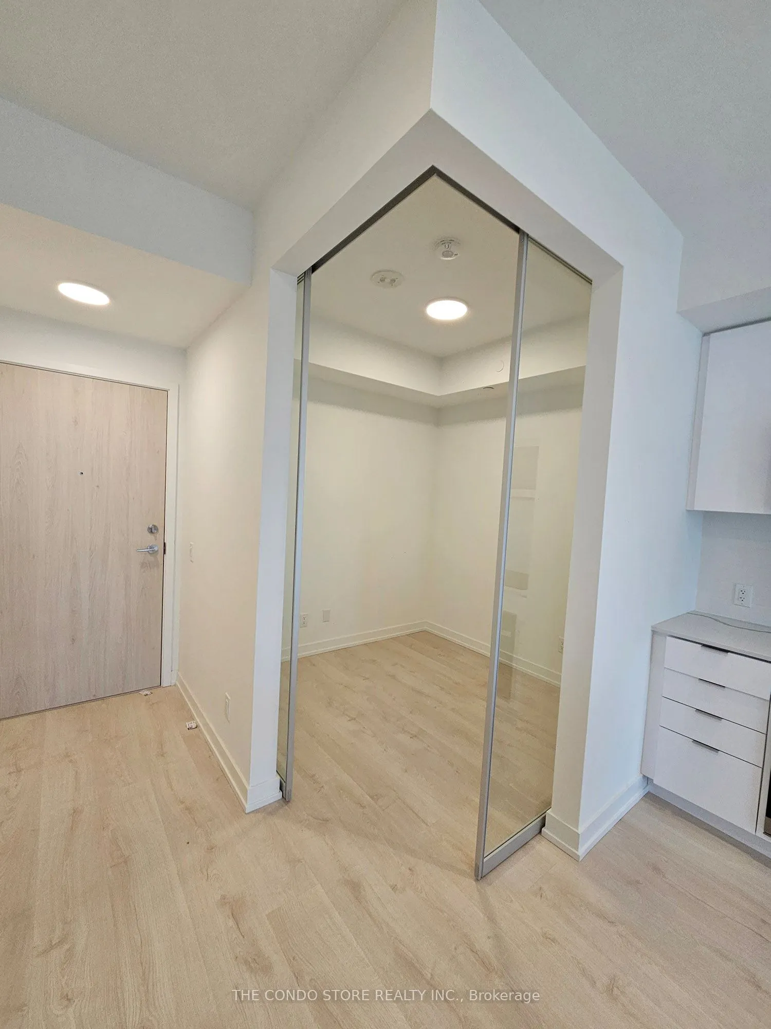 181 Sheppard Avenue E, #623
