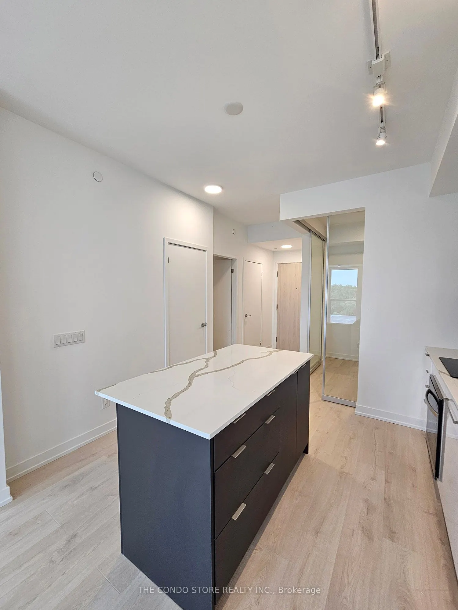 181 Sheppard Avenue E, #623