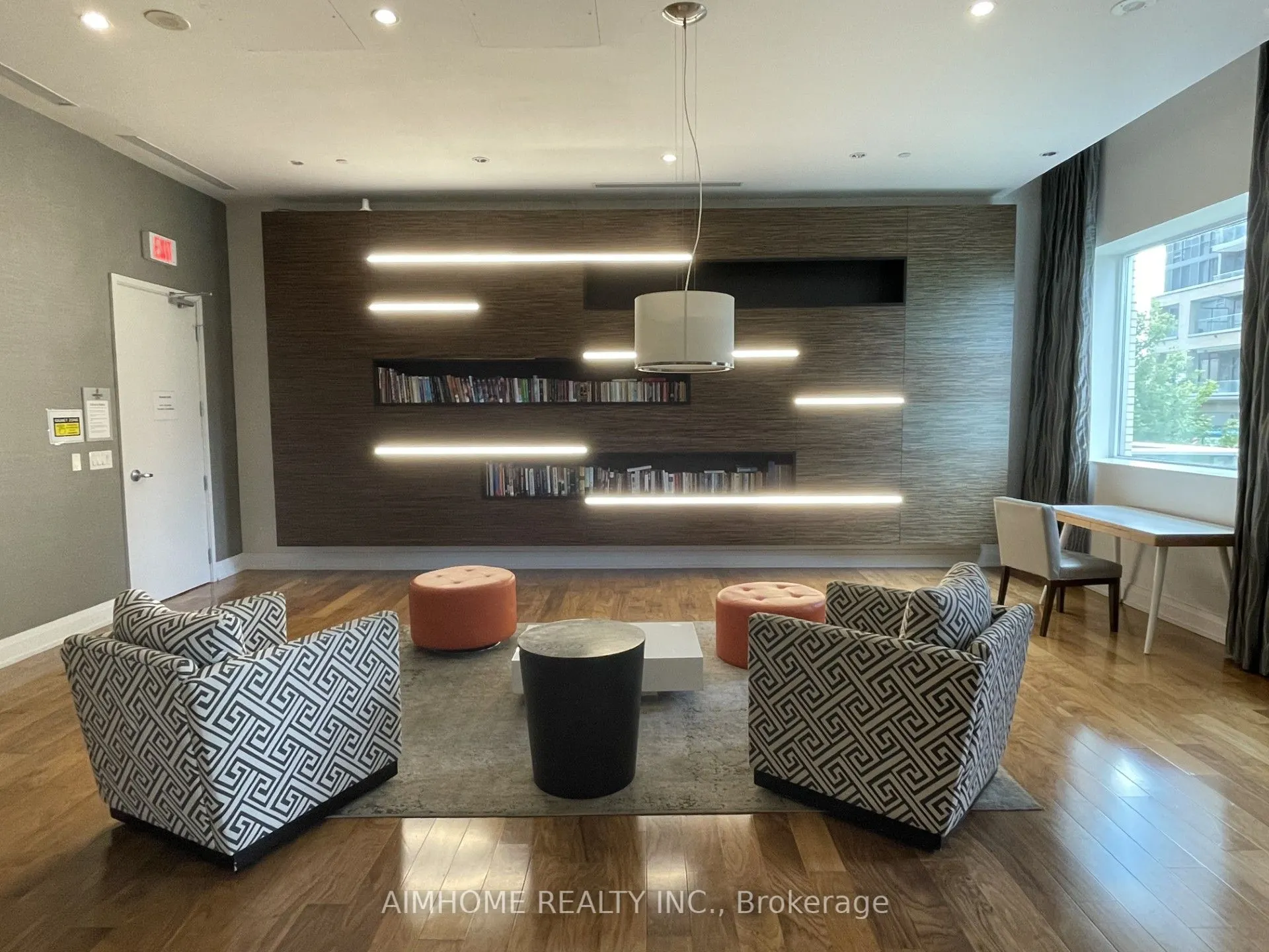66 Forest Manor Road, #1807