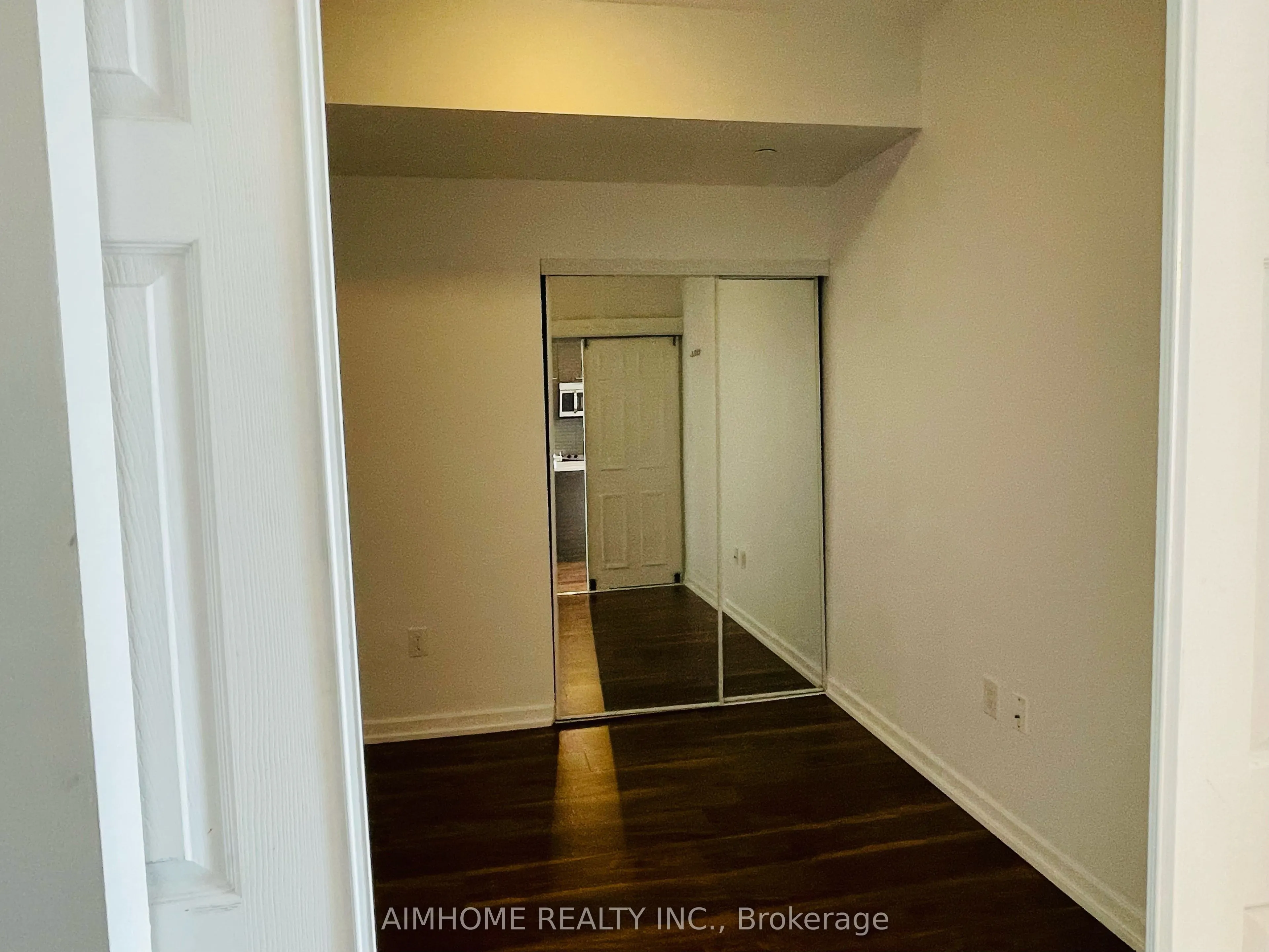 66 Forest Manor Road, #1807