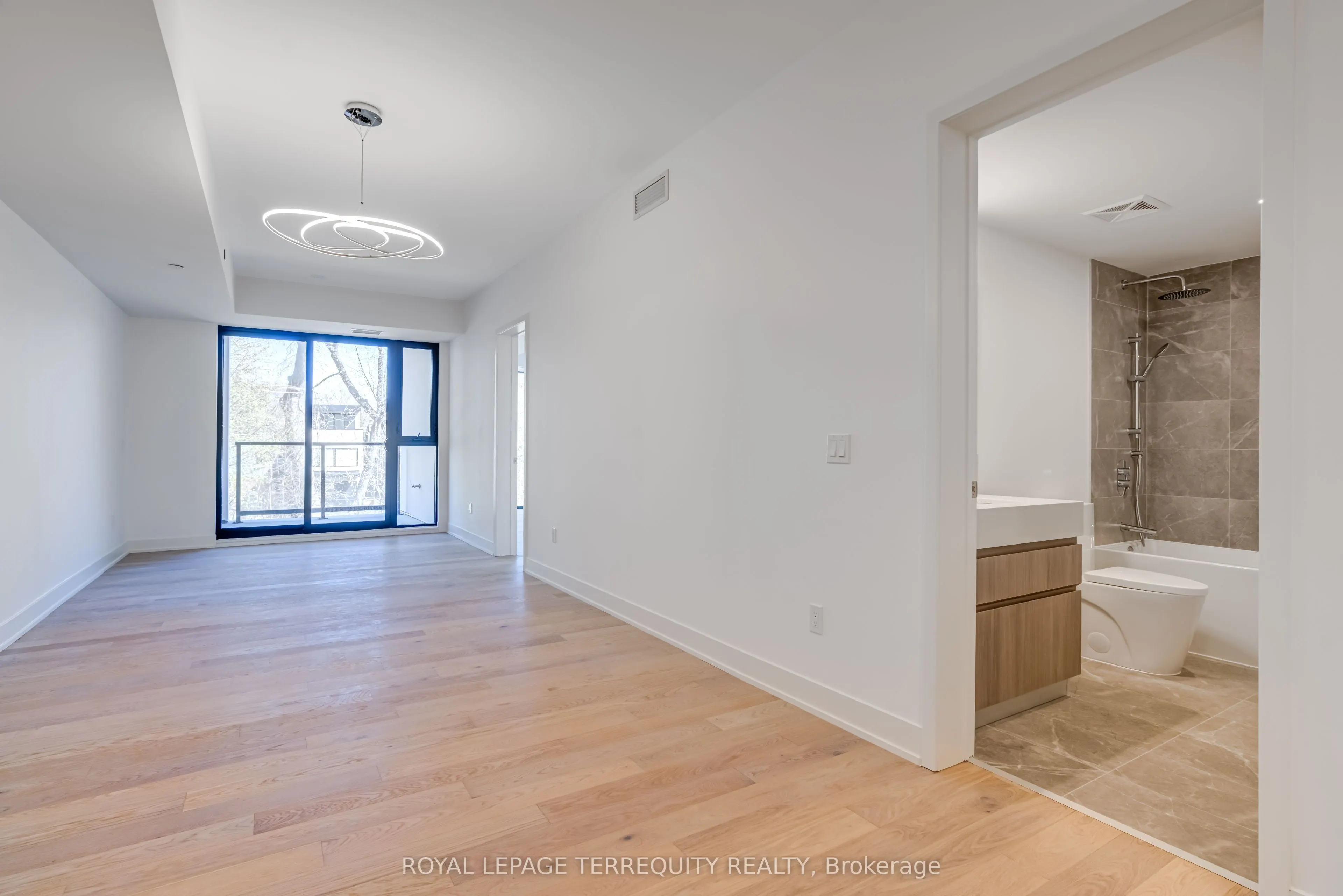 200 Keewatin Avenue, #301