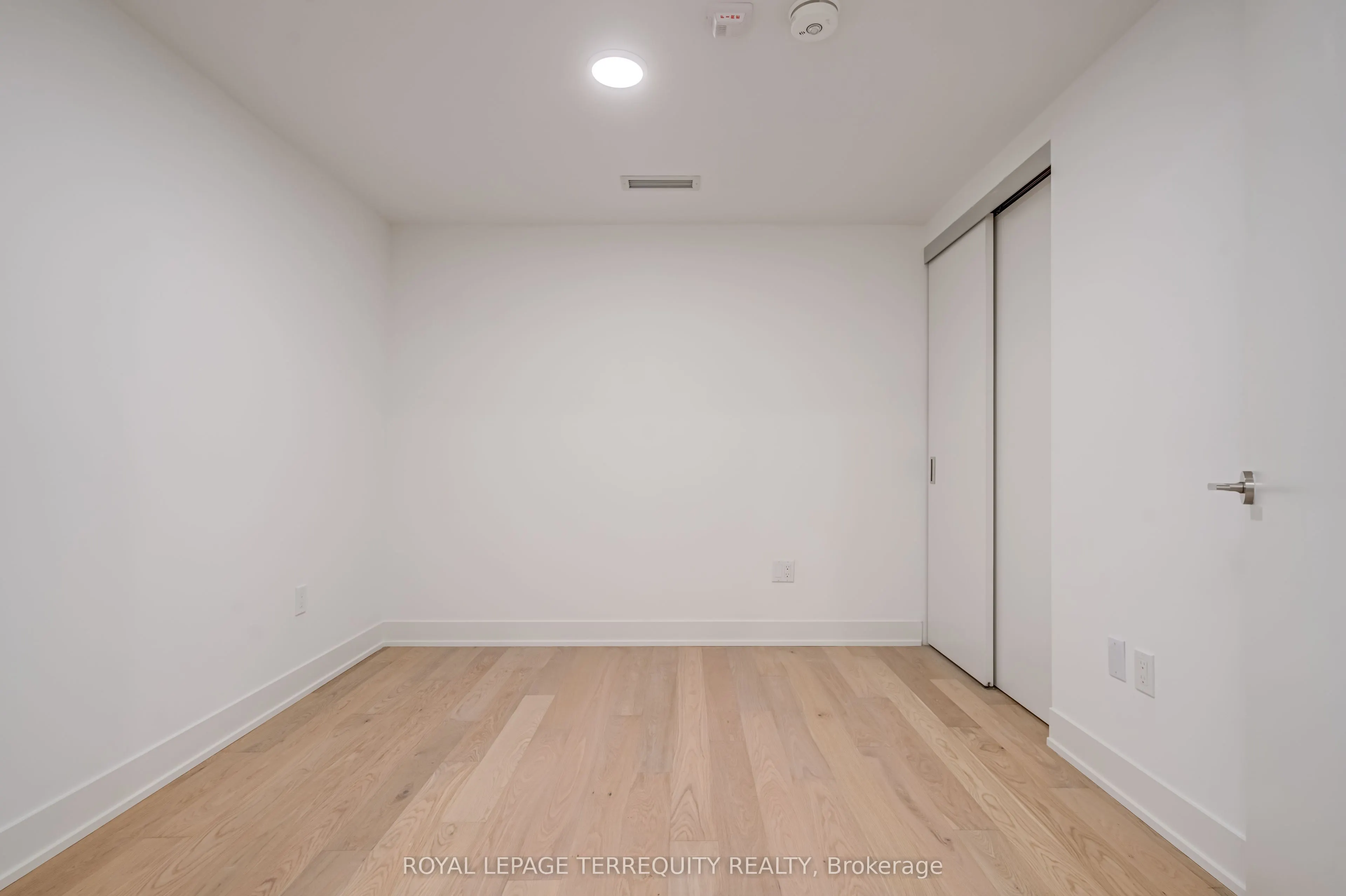 200 Keewatin Avenue, #301