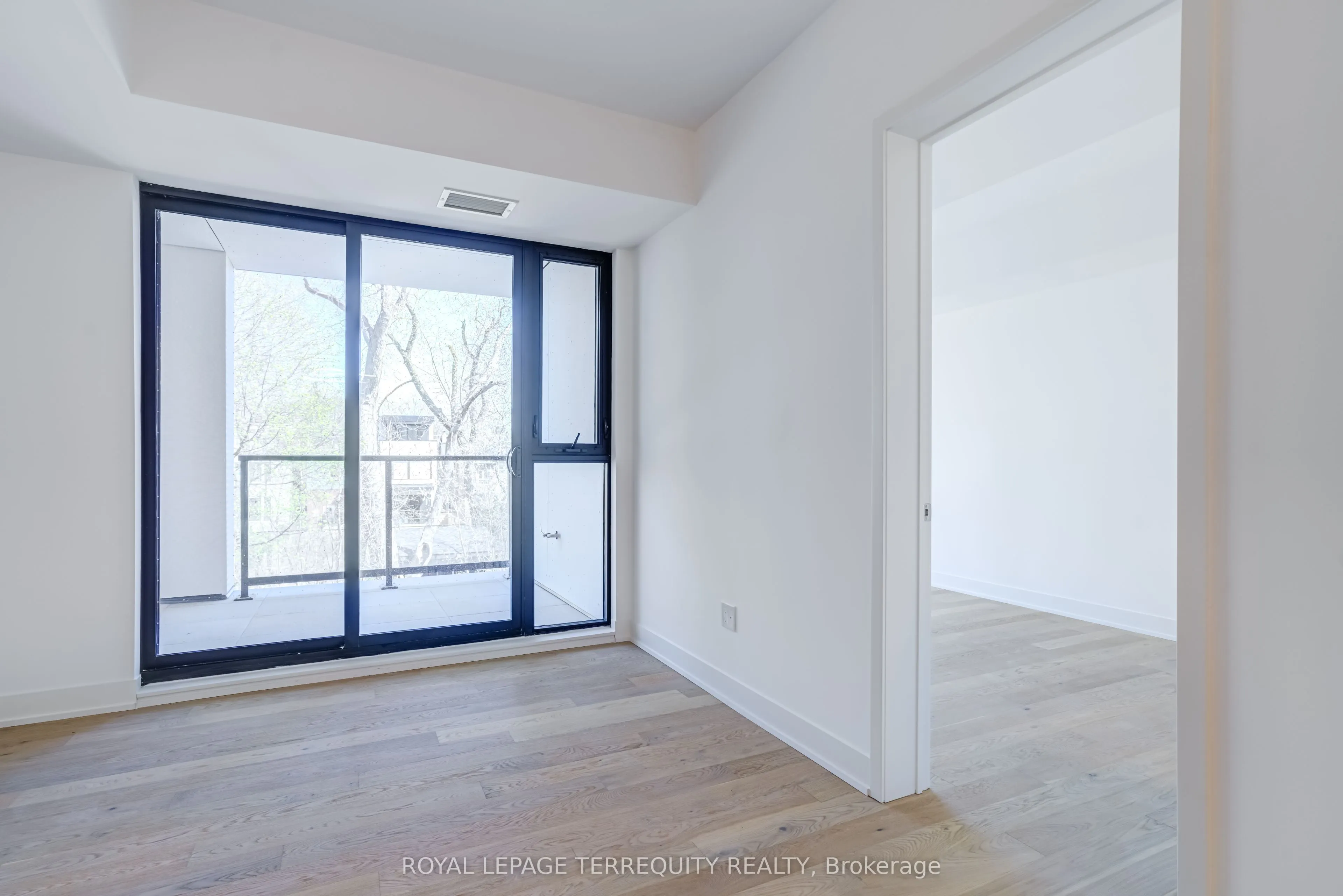 200 Keewatin Avenue, #301