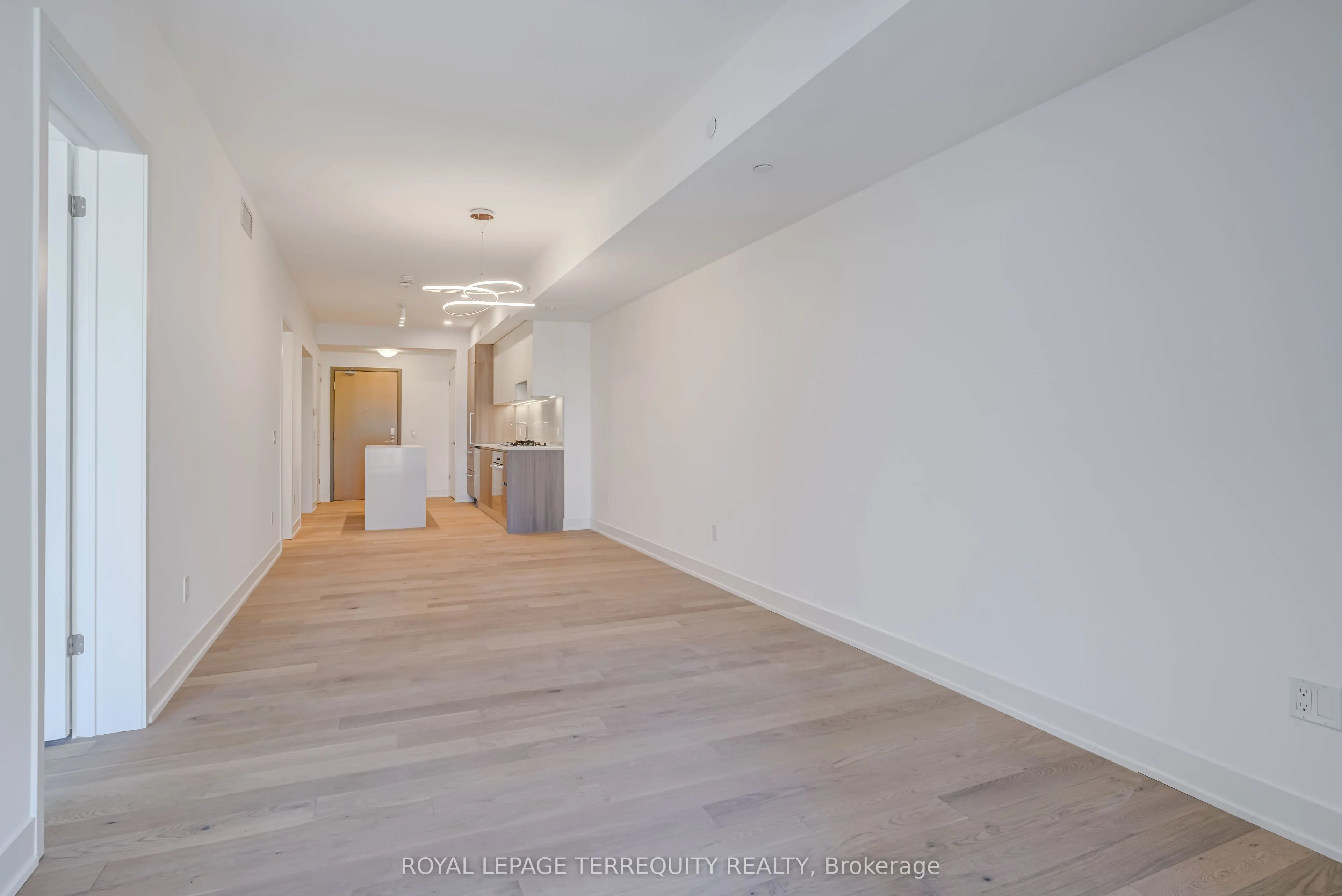 200 Keewatin Avenue, #301