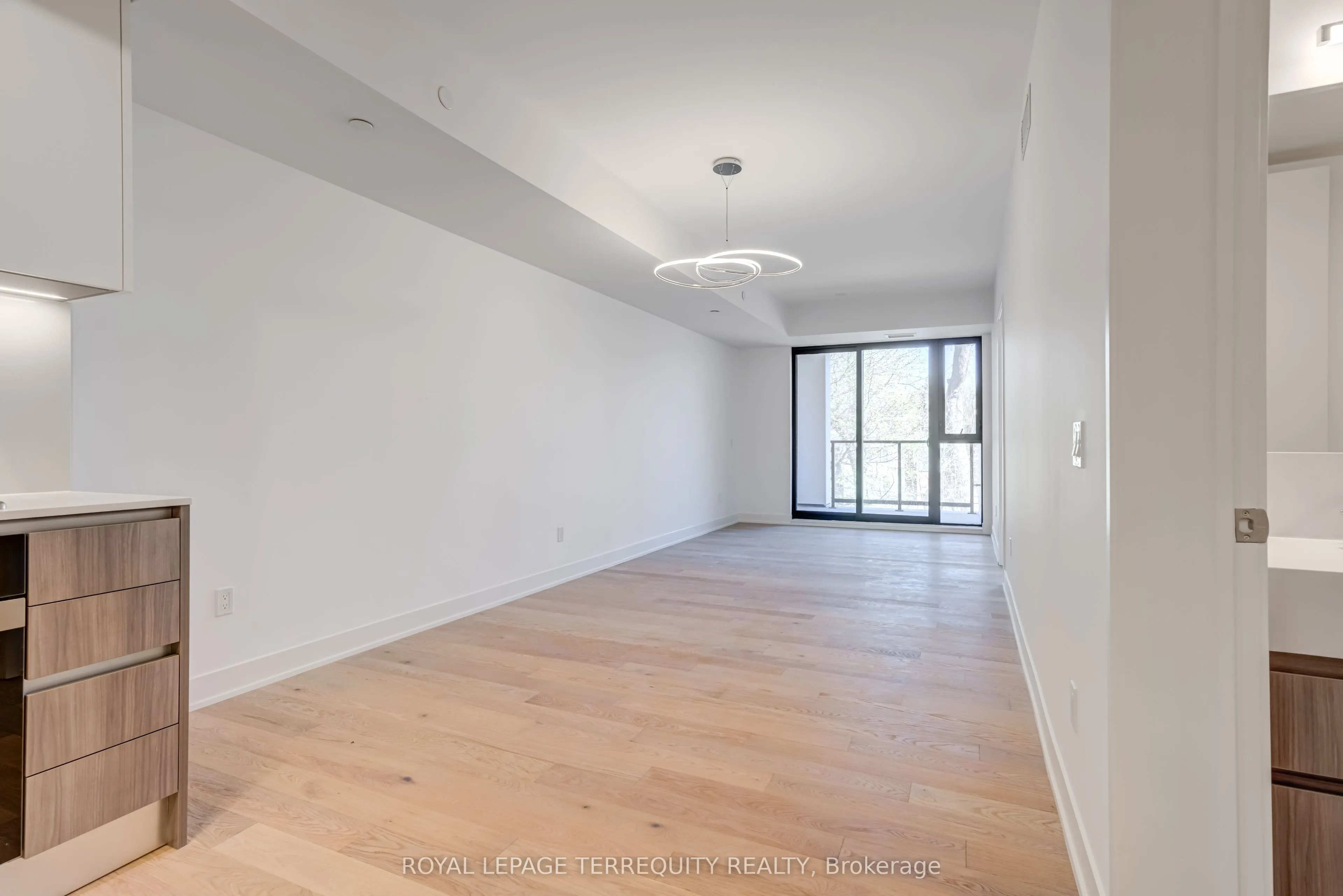 200 Keewatin Avenue, #301