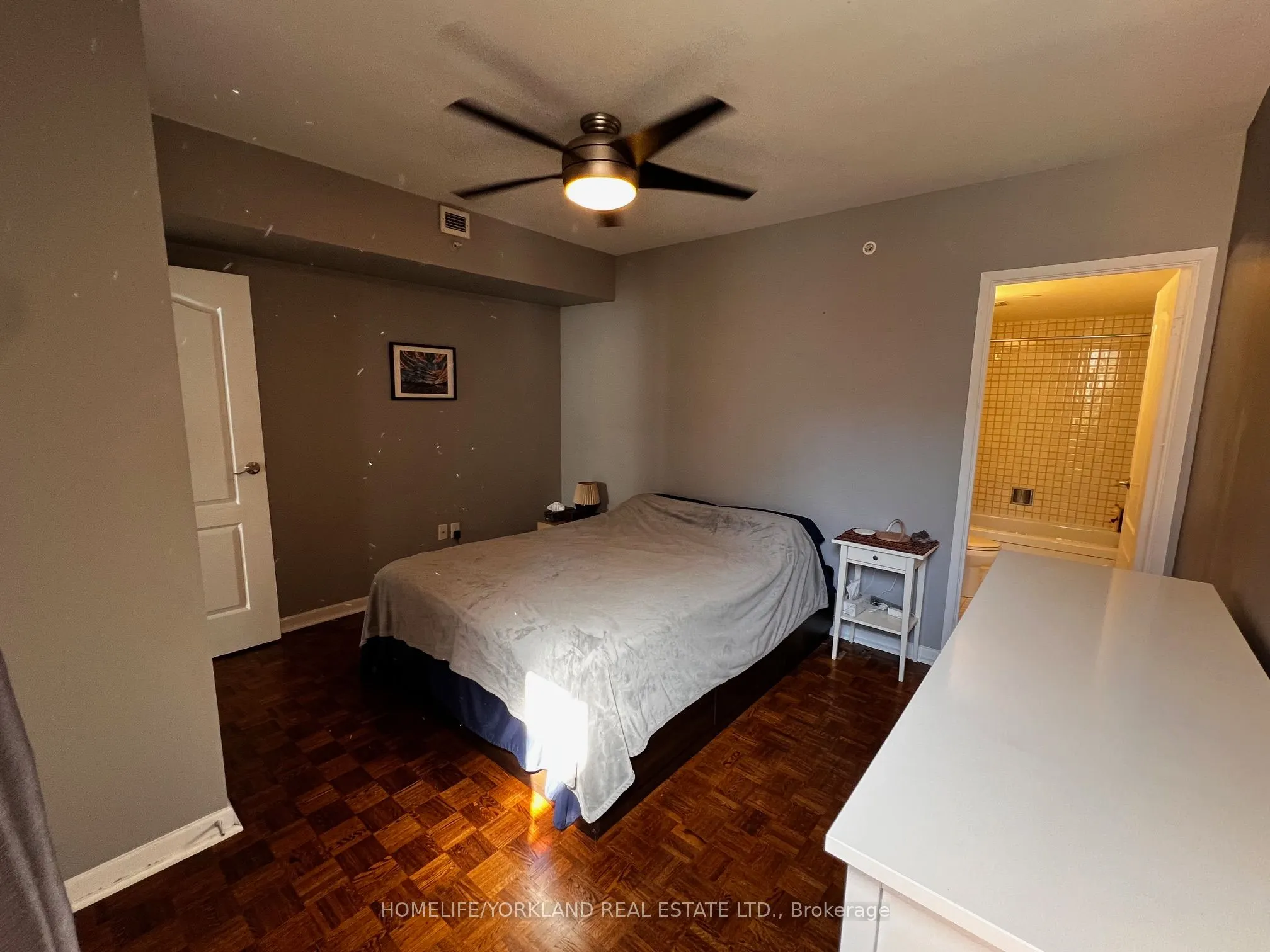 71 Front Street E, #402