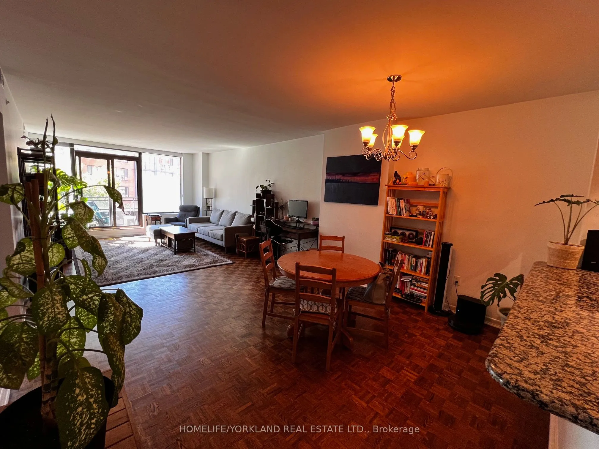 71 Front Street E, #402
