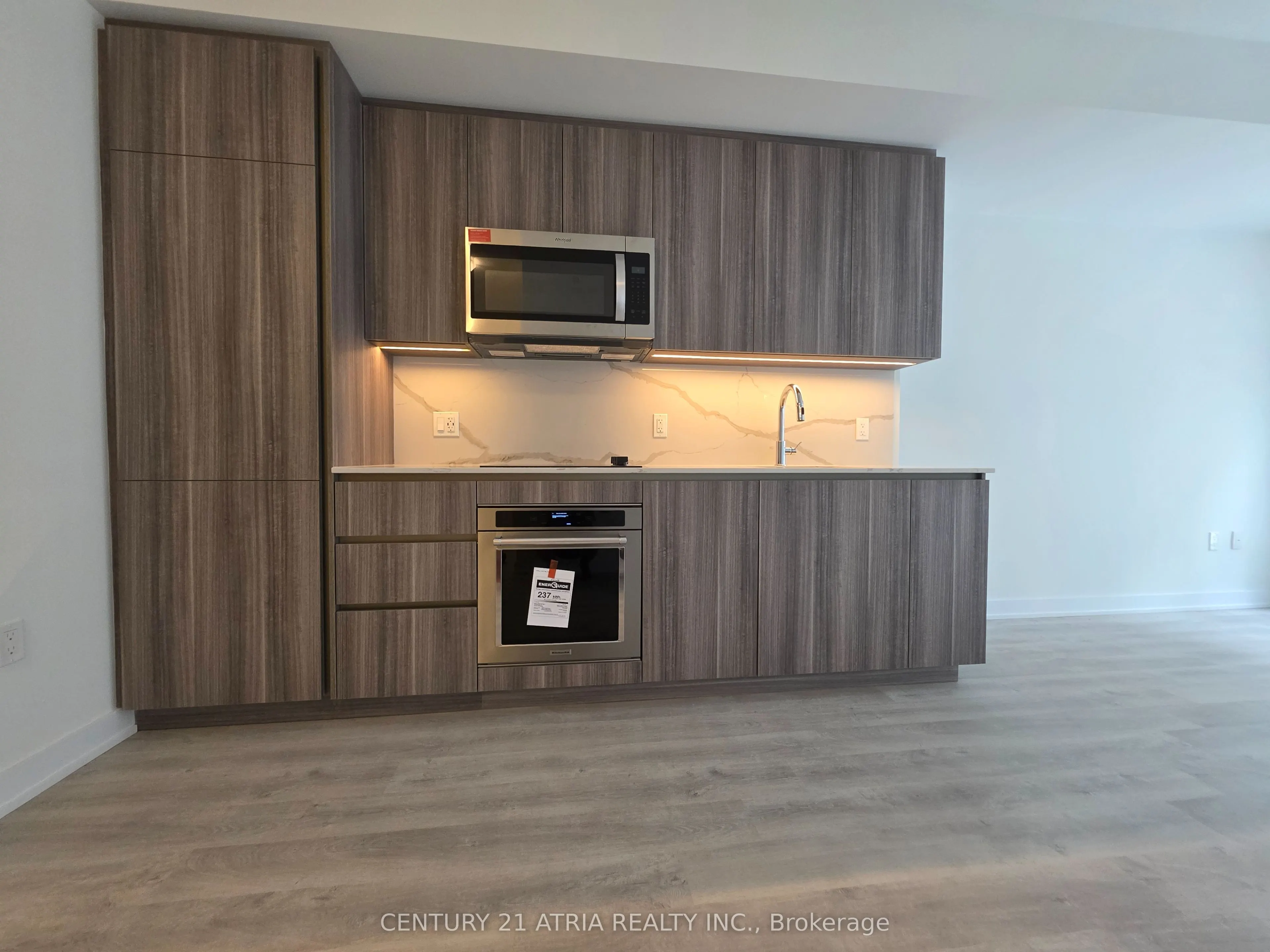 15 Richardson Street, #625
