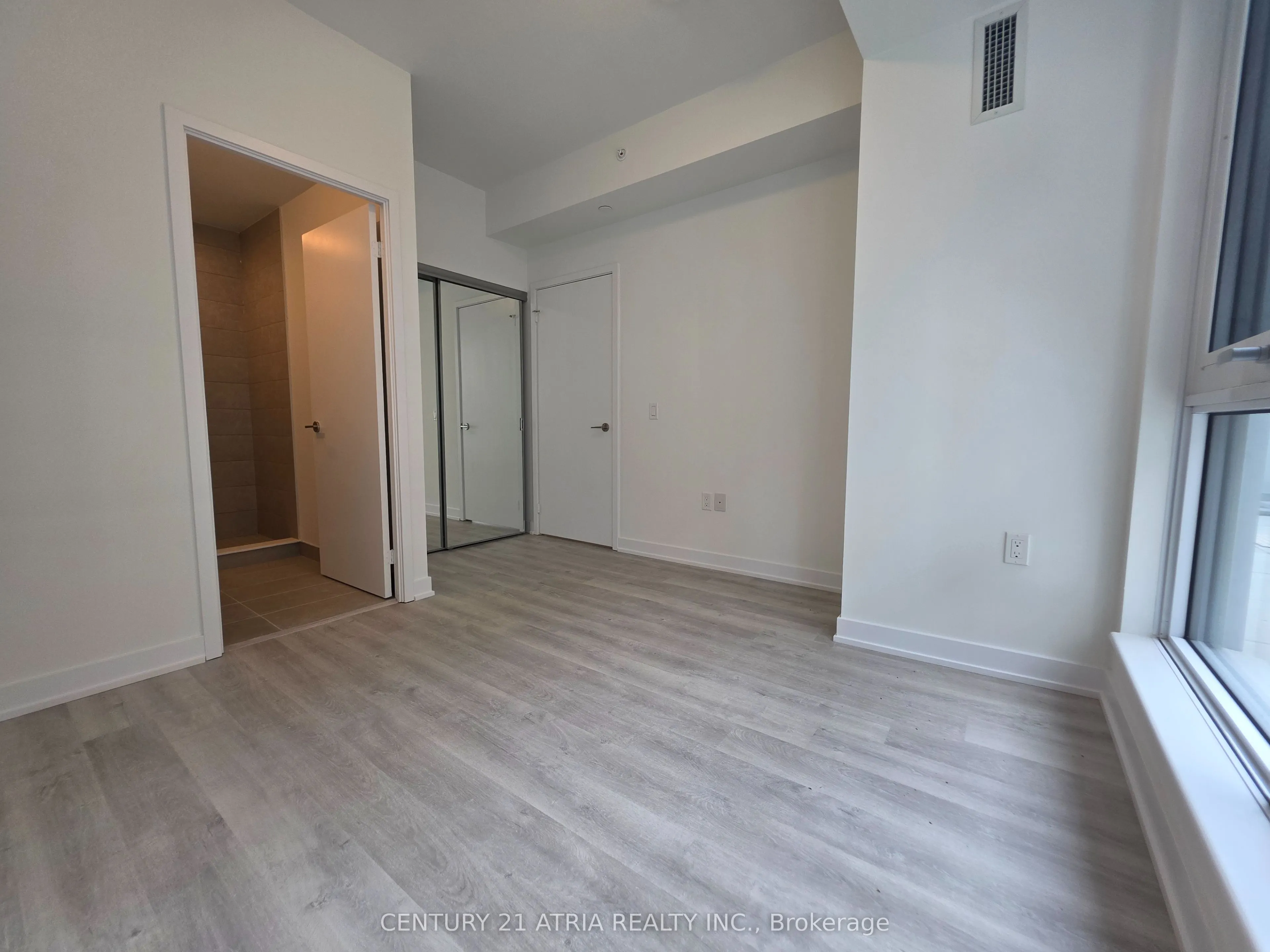 15 Richardson Street, #625