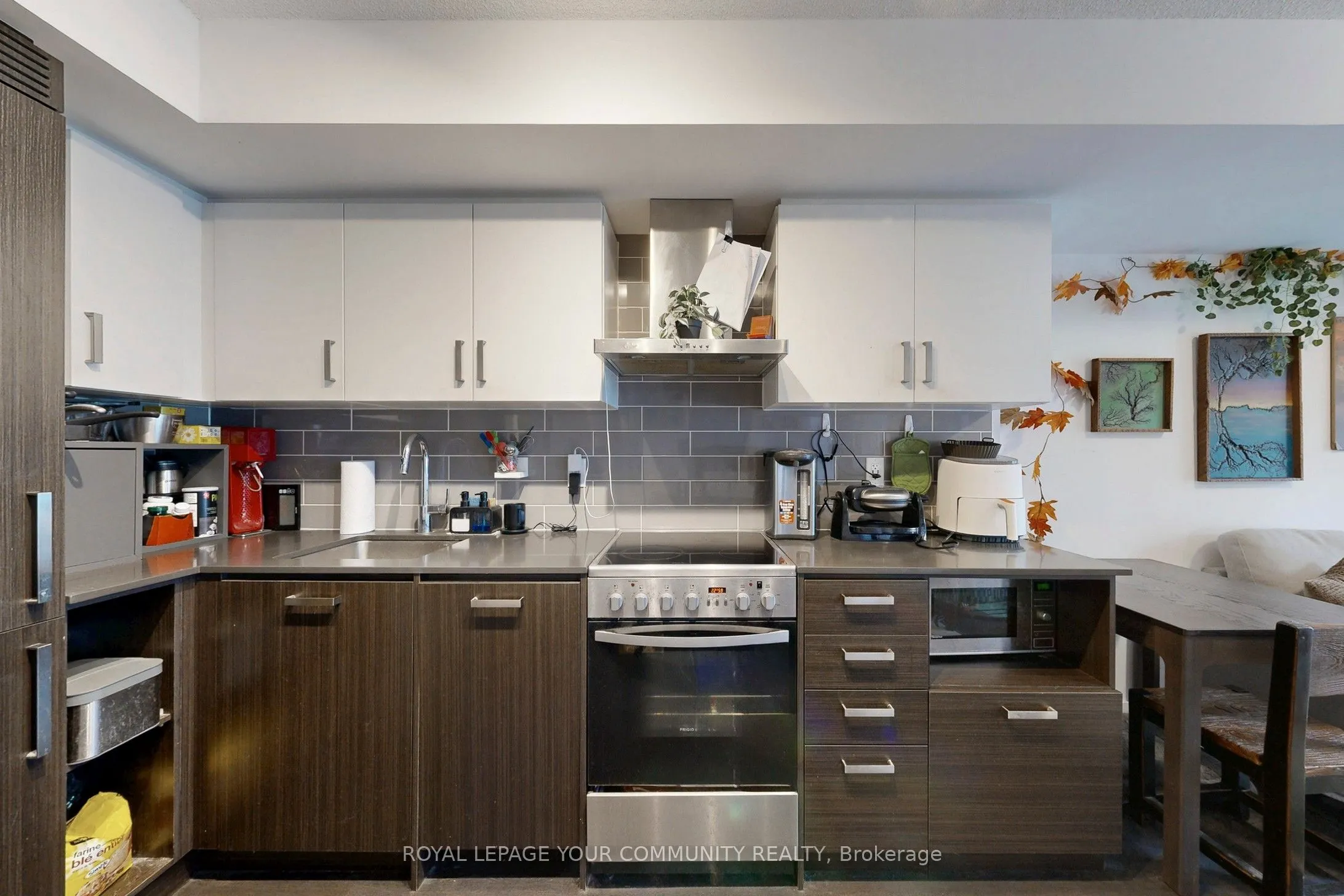 125 Redpath Avenue, #410