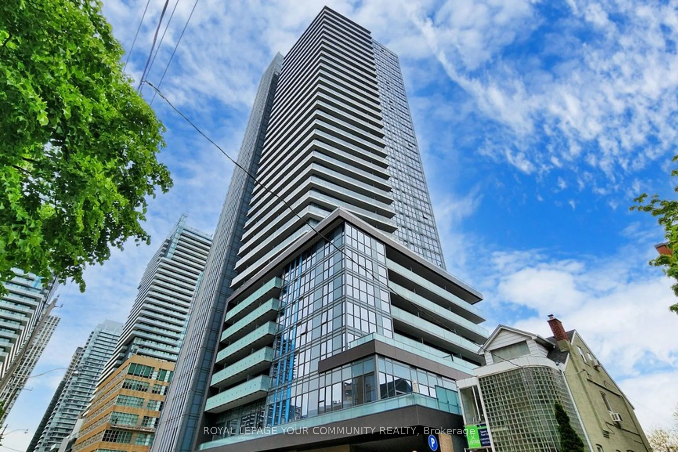 125 Redpath Avenue, #410