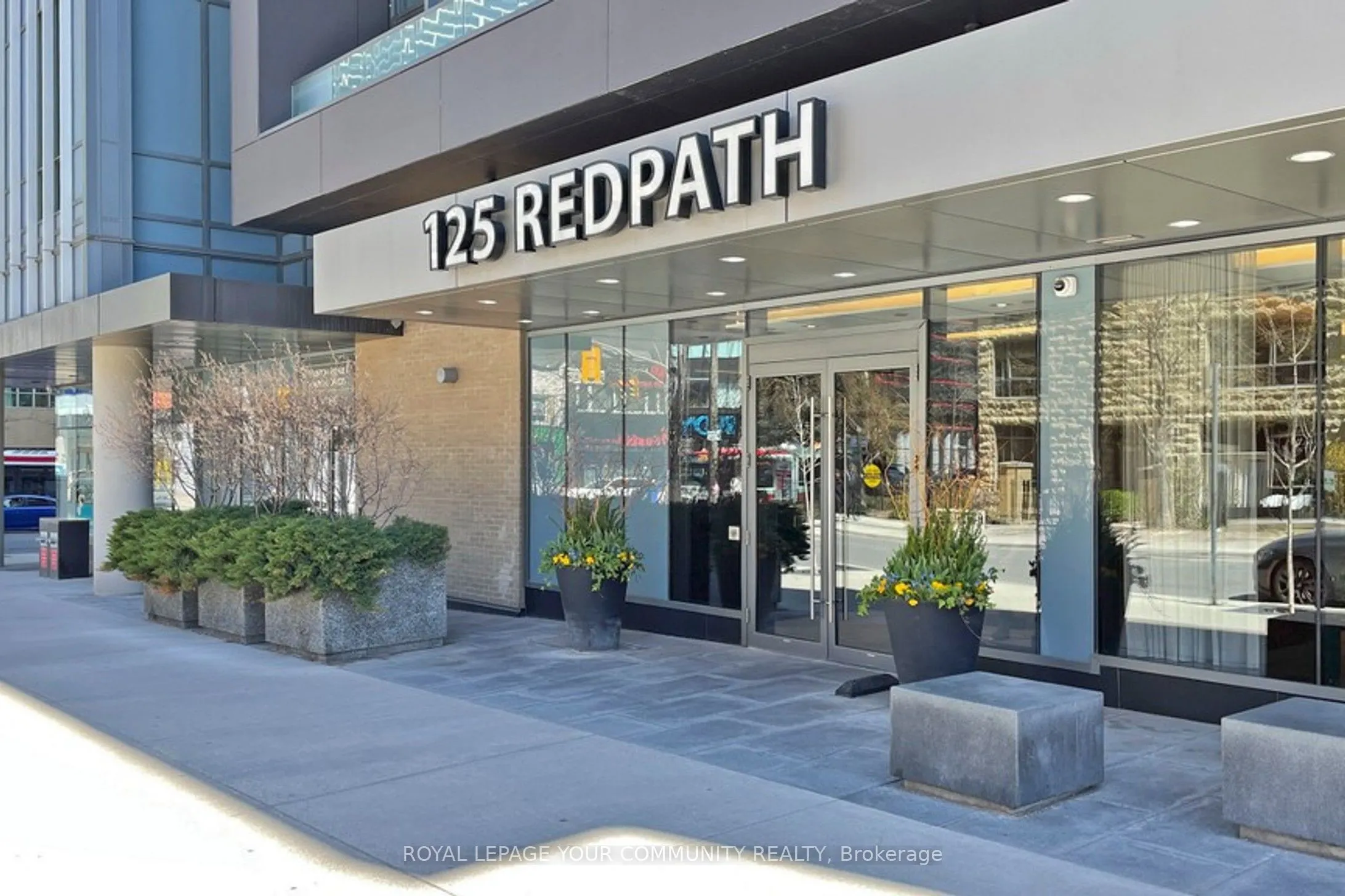 125 Redpath Avenue, #410