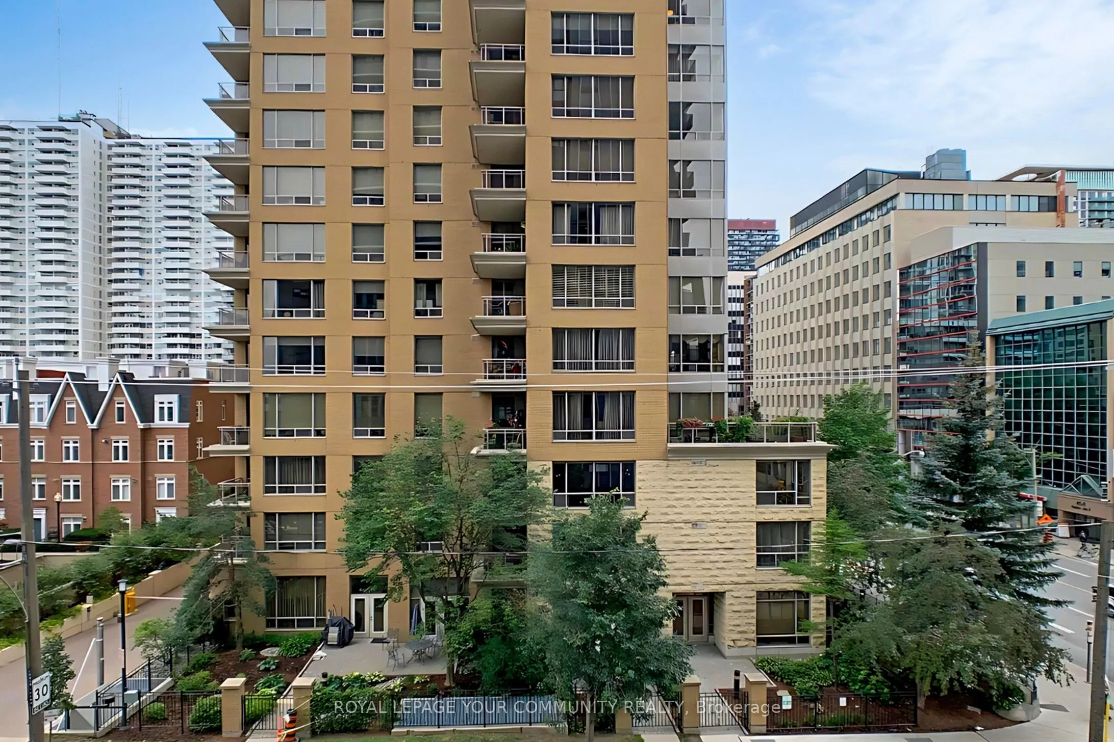 125 Redpath Avenue, #410