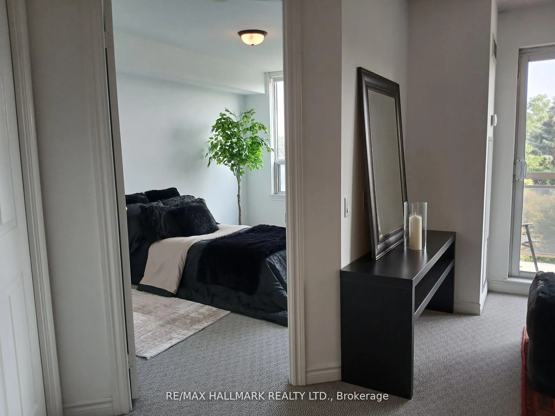 1720 Eglinton Avenue E, #503