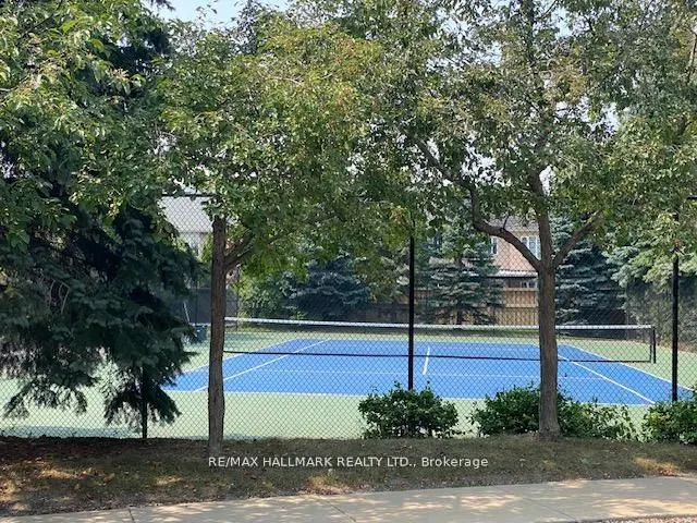 1720 Eglinton Avenue E, #503