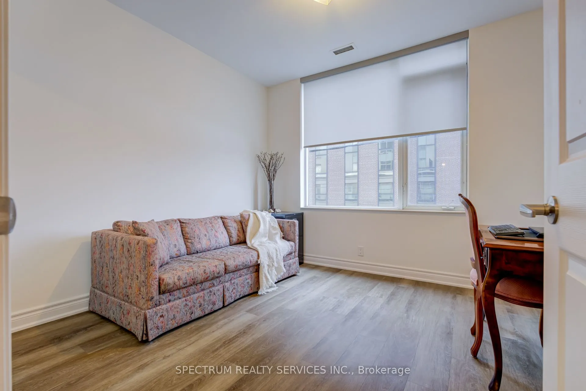 980 Yonge Street, #205