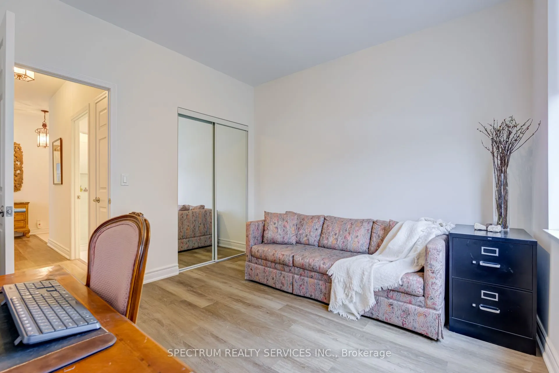 980 Yonge Street, #205