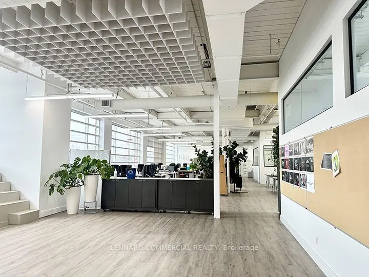 950 Dupont Street, #2nd Floor