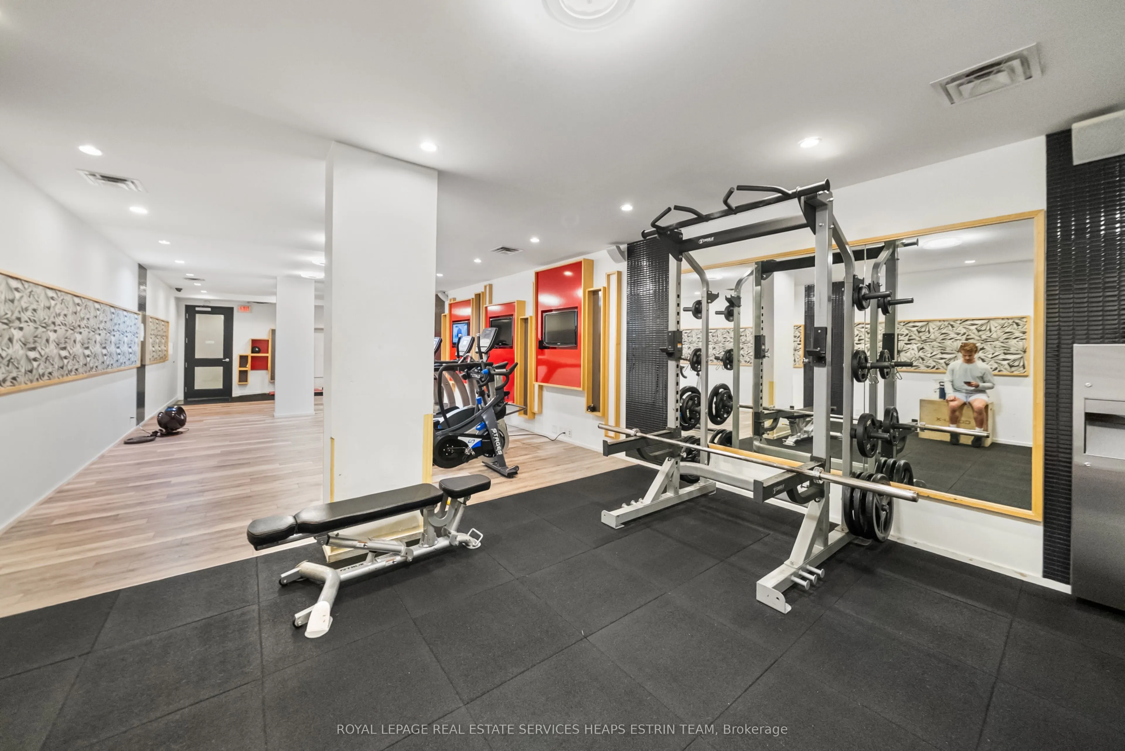 510 King Street E, #212