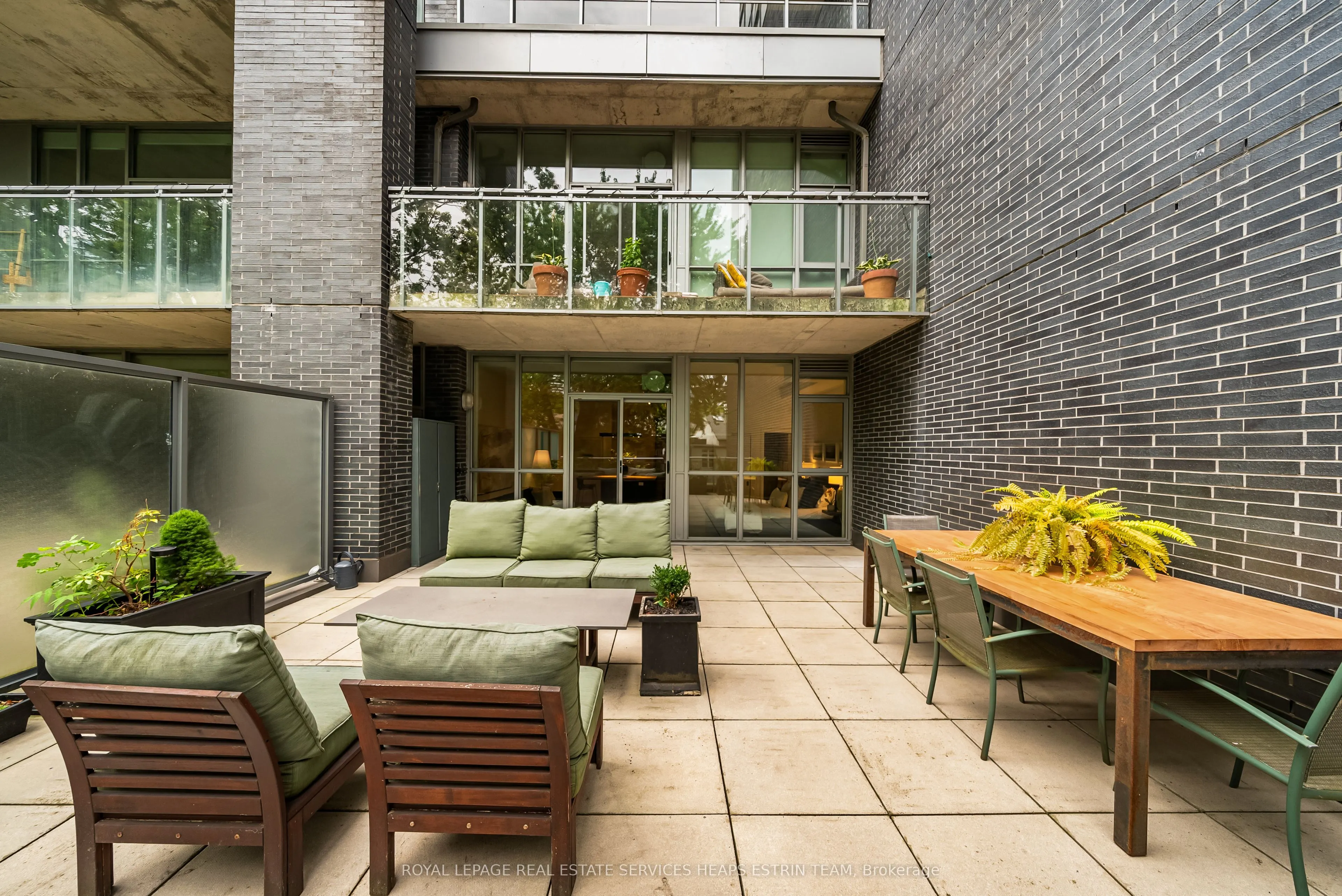 510 King Street E, #212