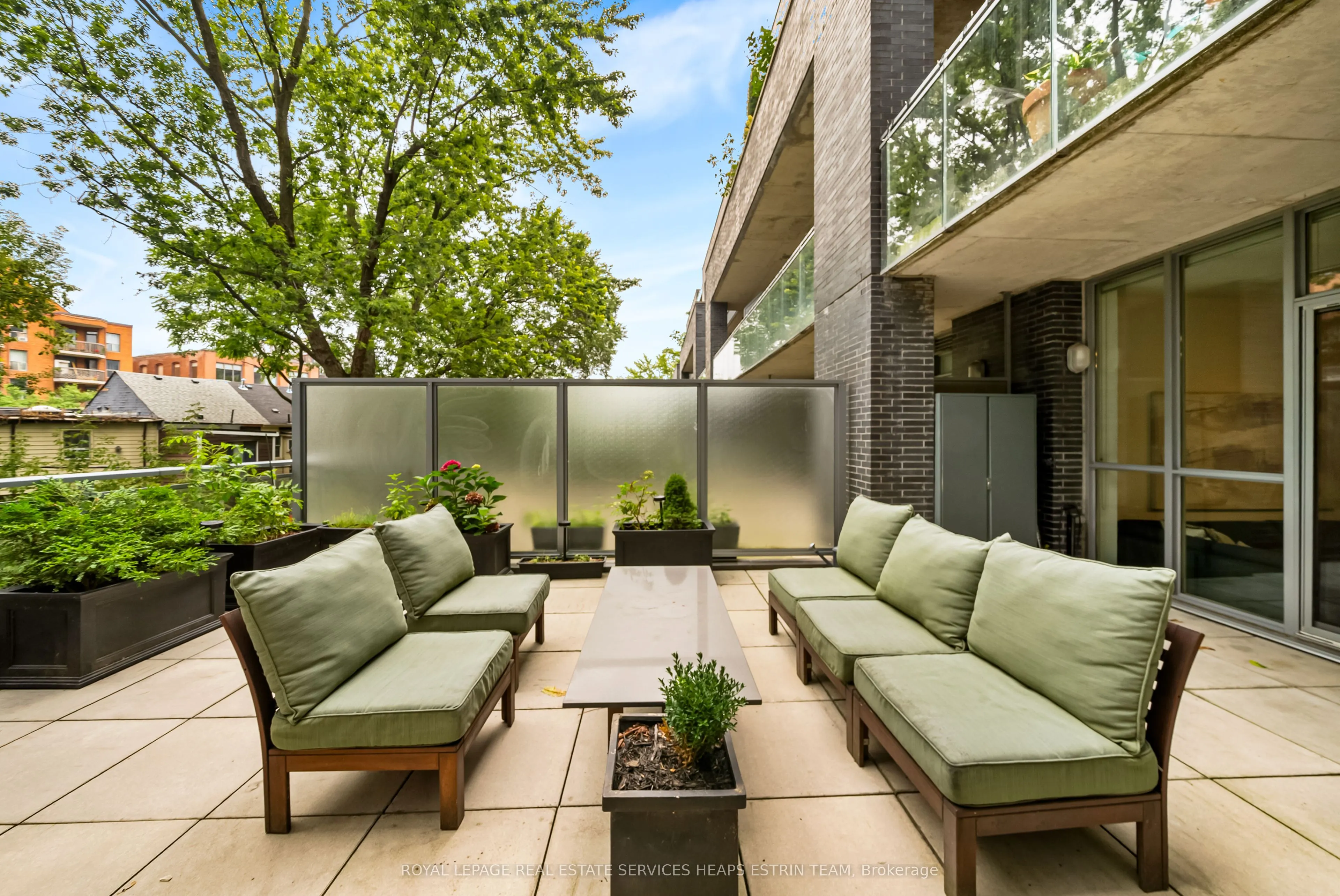 510 King Street E, #212