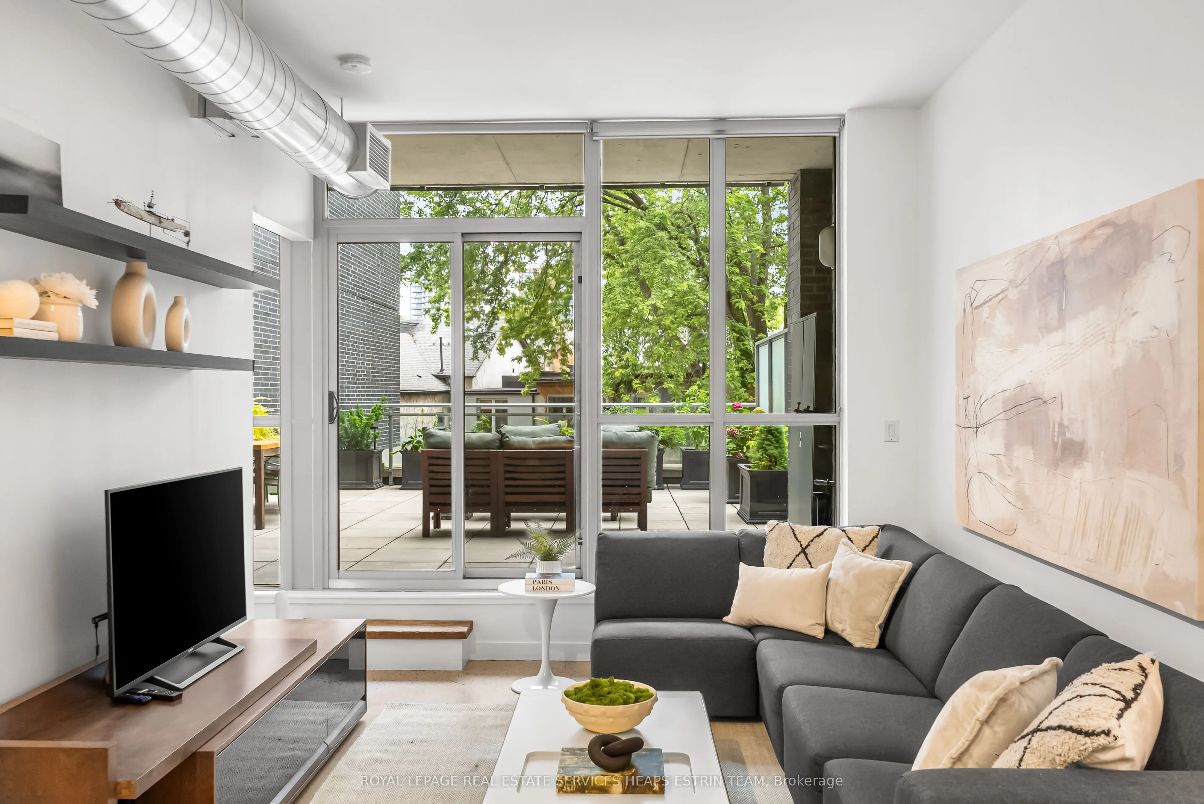 510 King Street E, #212