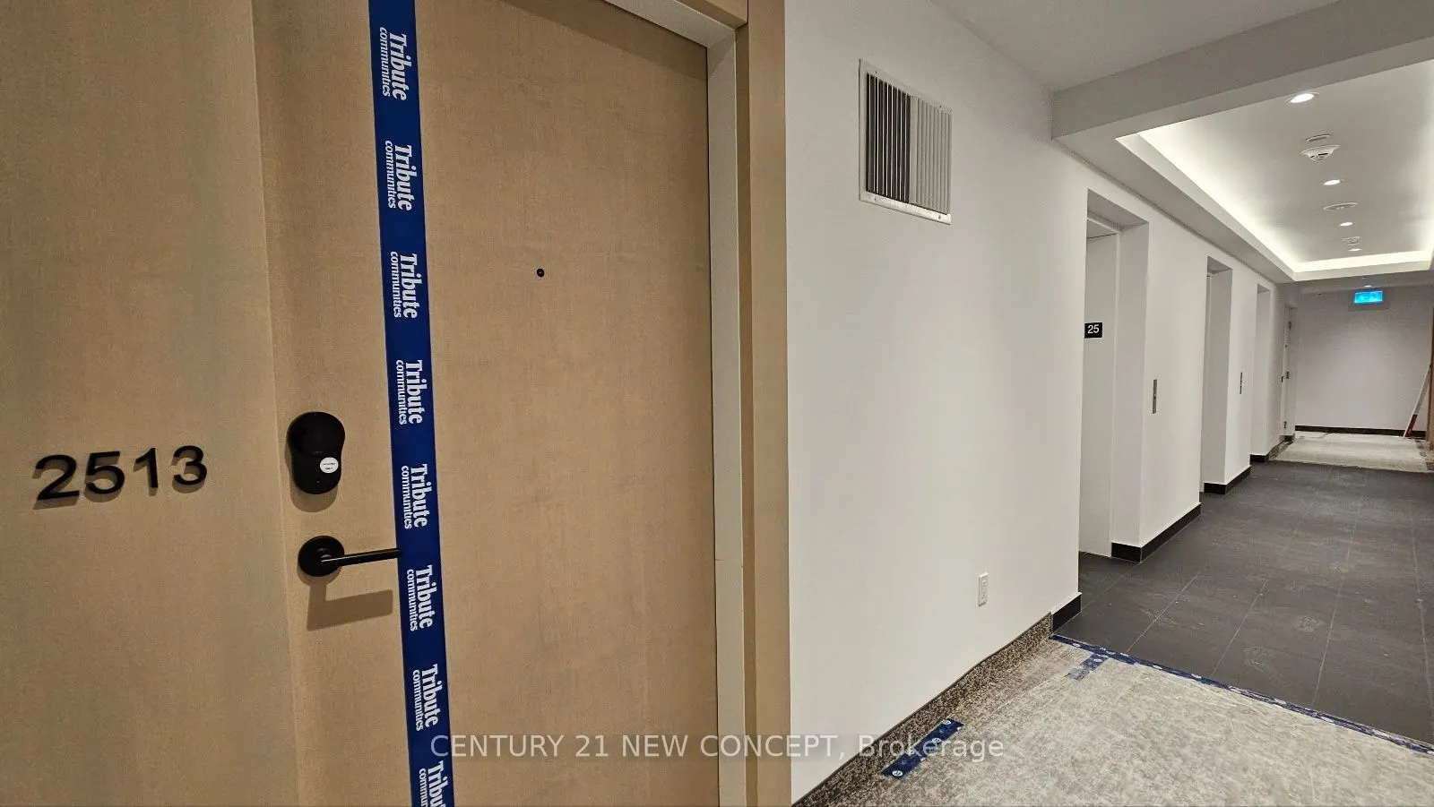 280 Dundas Street W, #2513