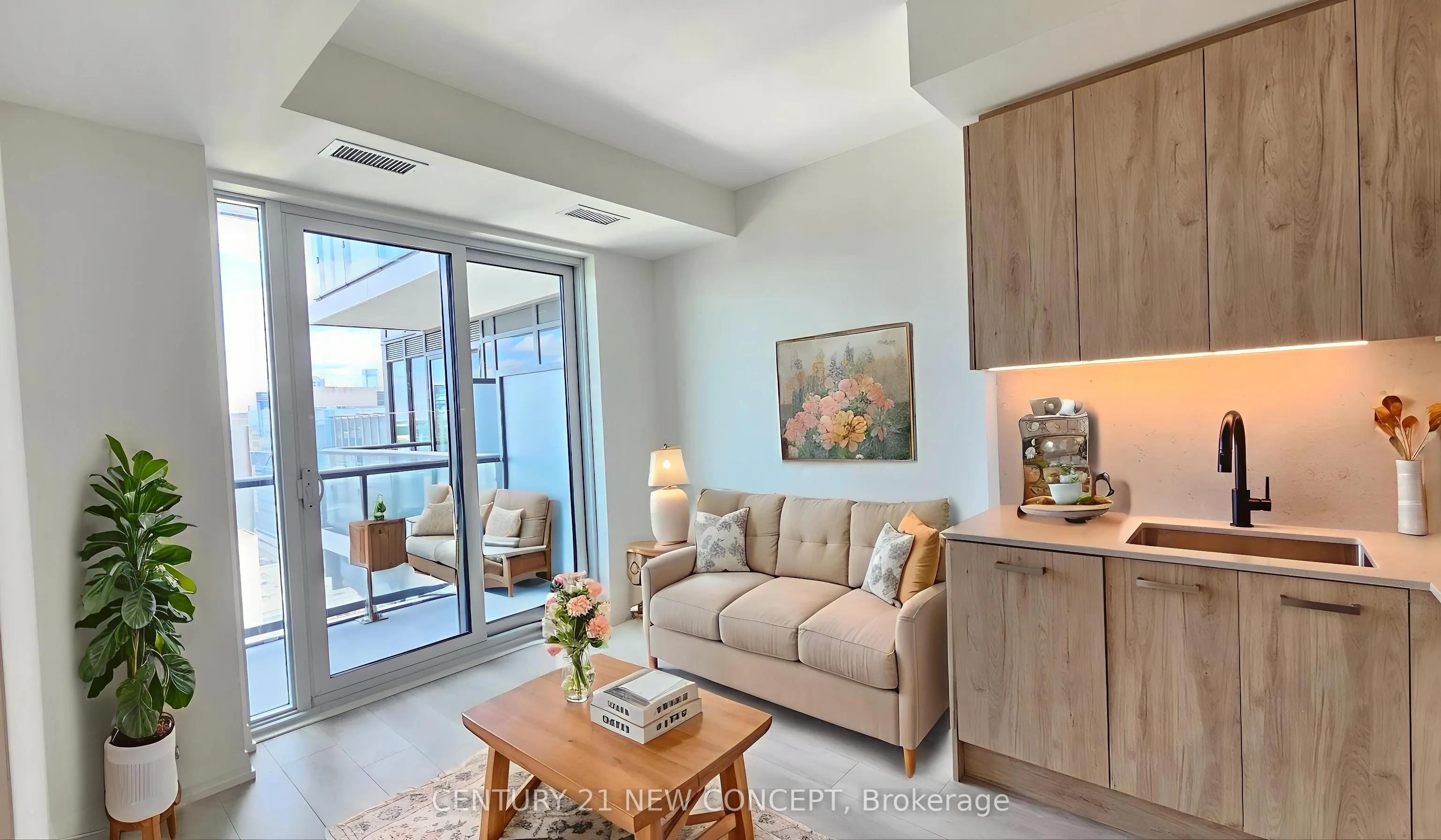 280 Dundas Street W, #2513