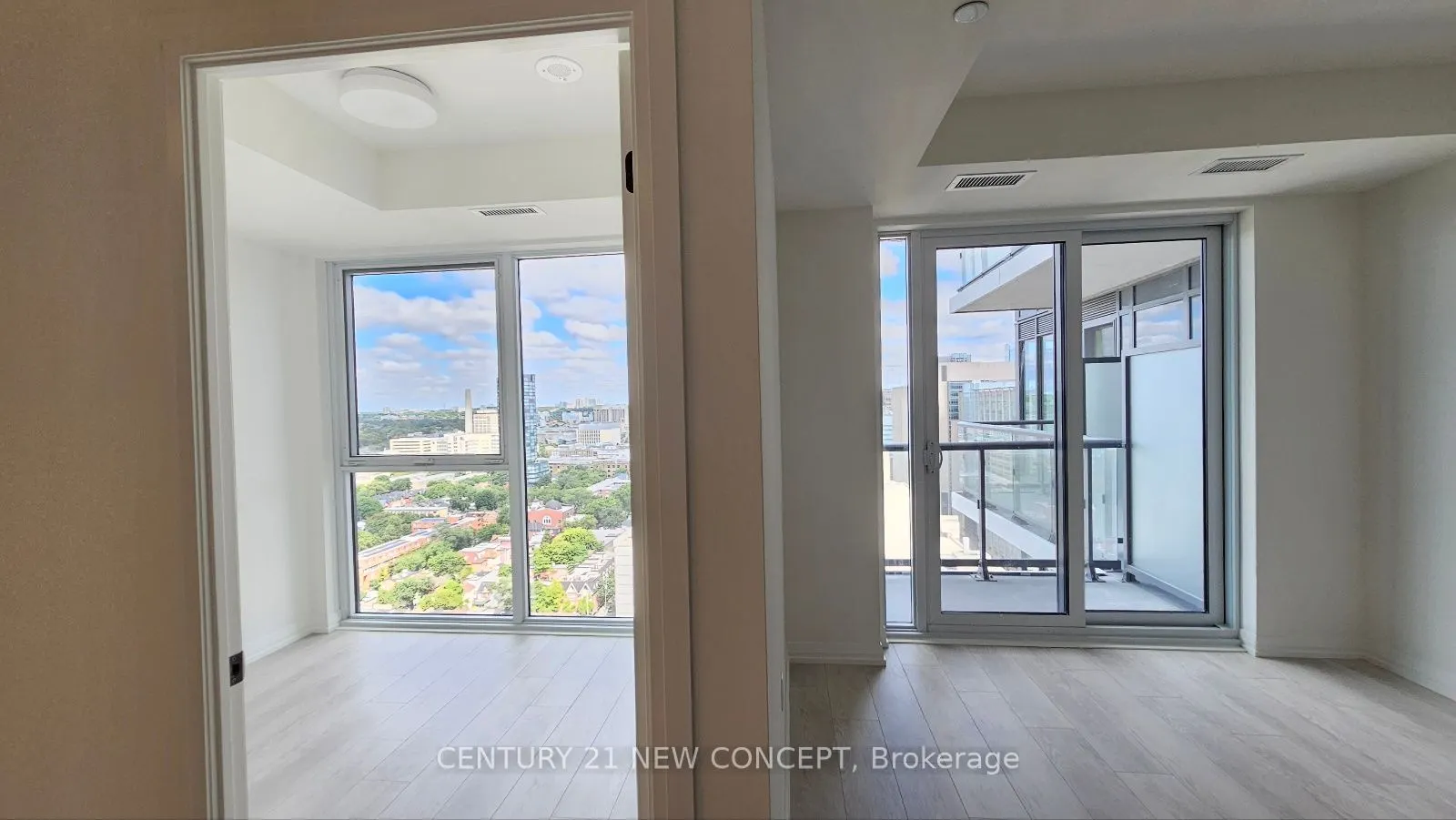 280 Dundas Street W, #2513