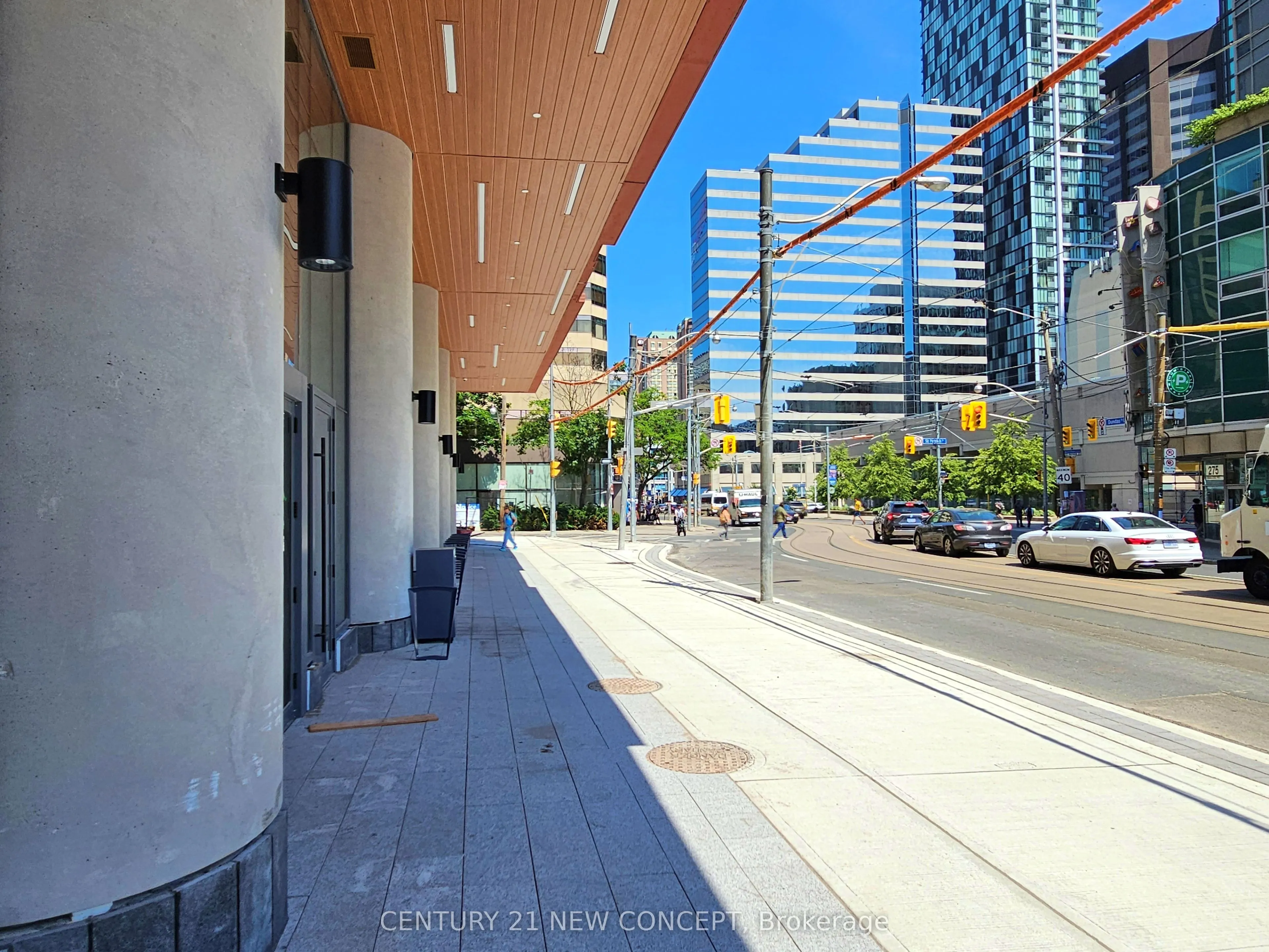280 Dundas Street W, #2513