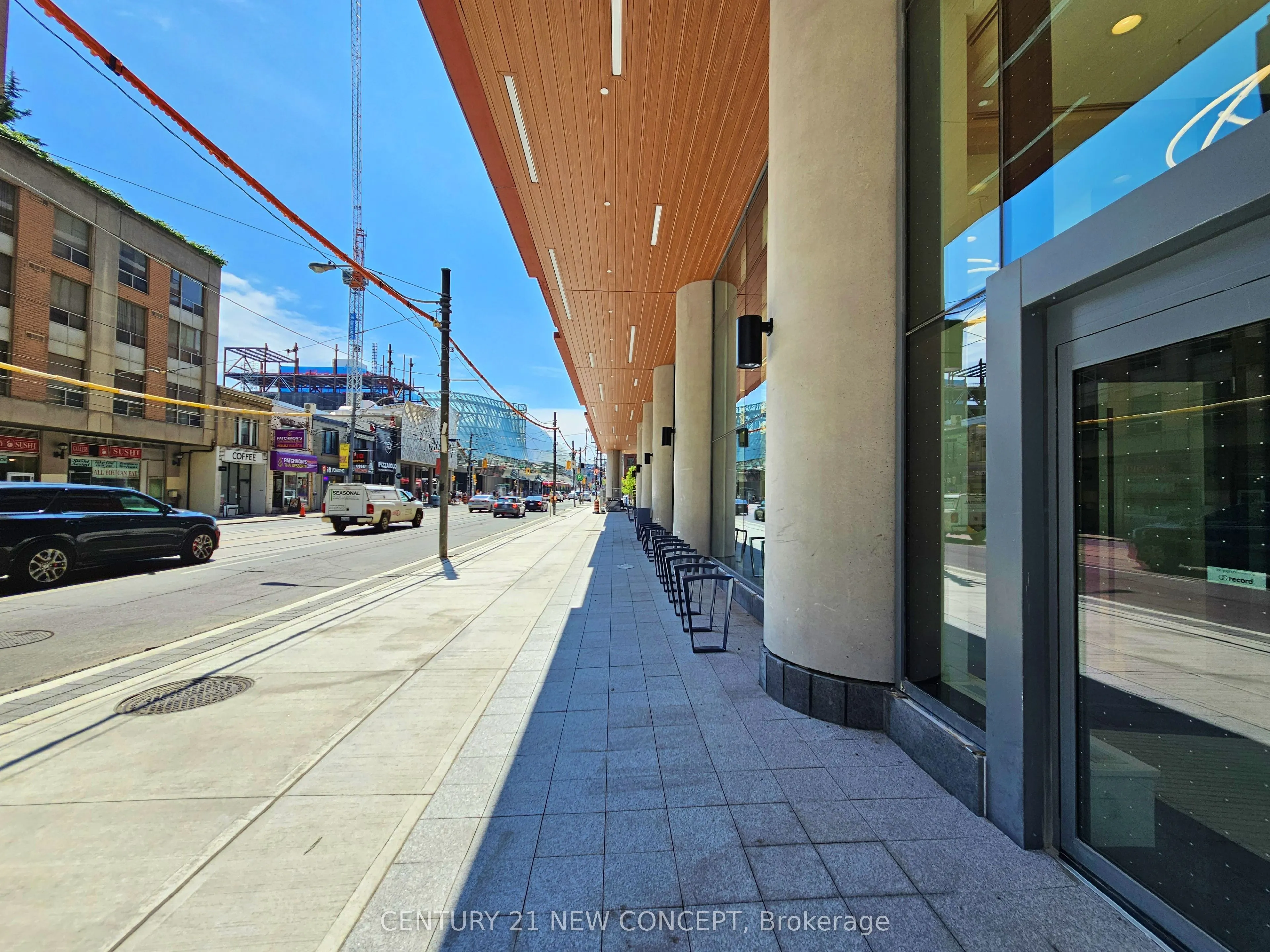 280 Dundas Street W, #2513