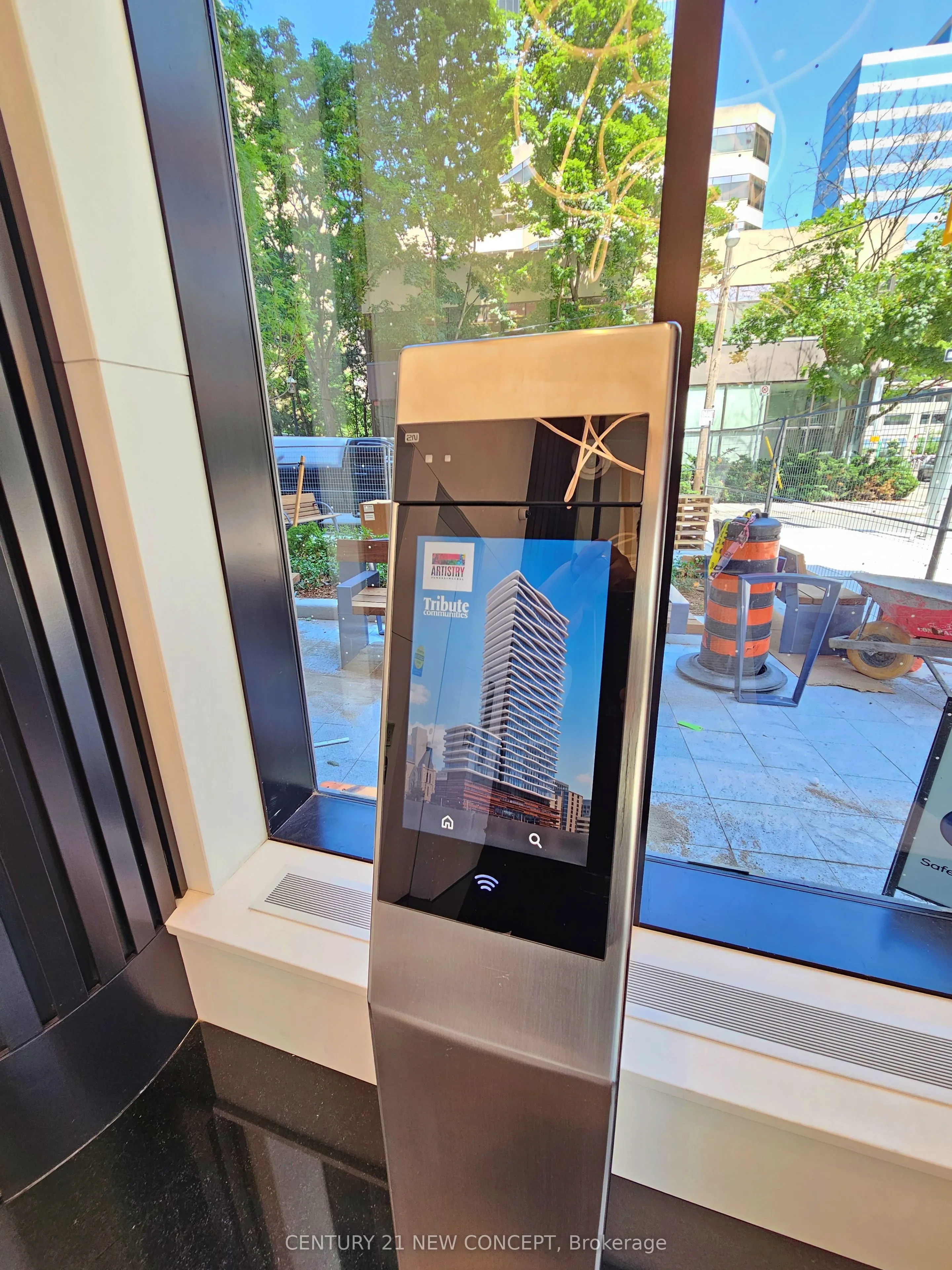 280 Dundas Street W, #2513