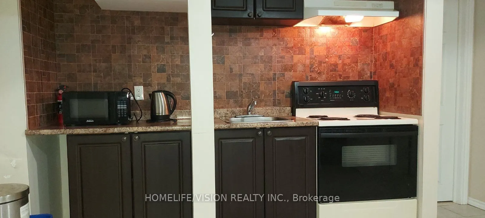 168 Old Sheppard Avenue, #ROOM A
