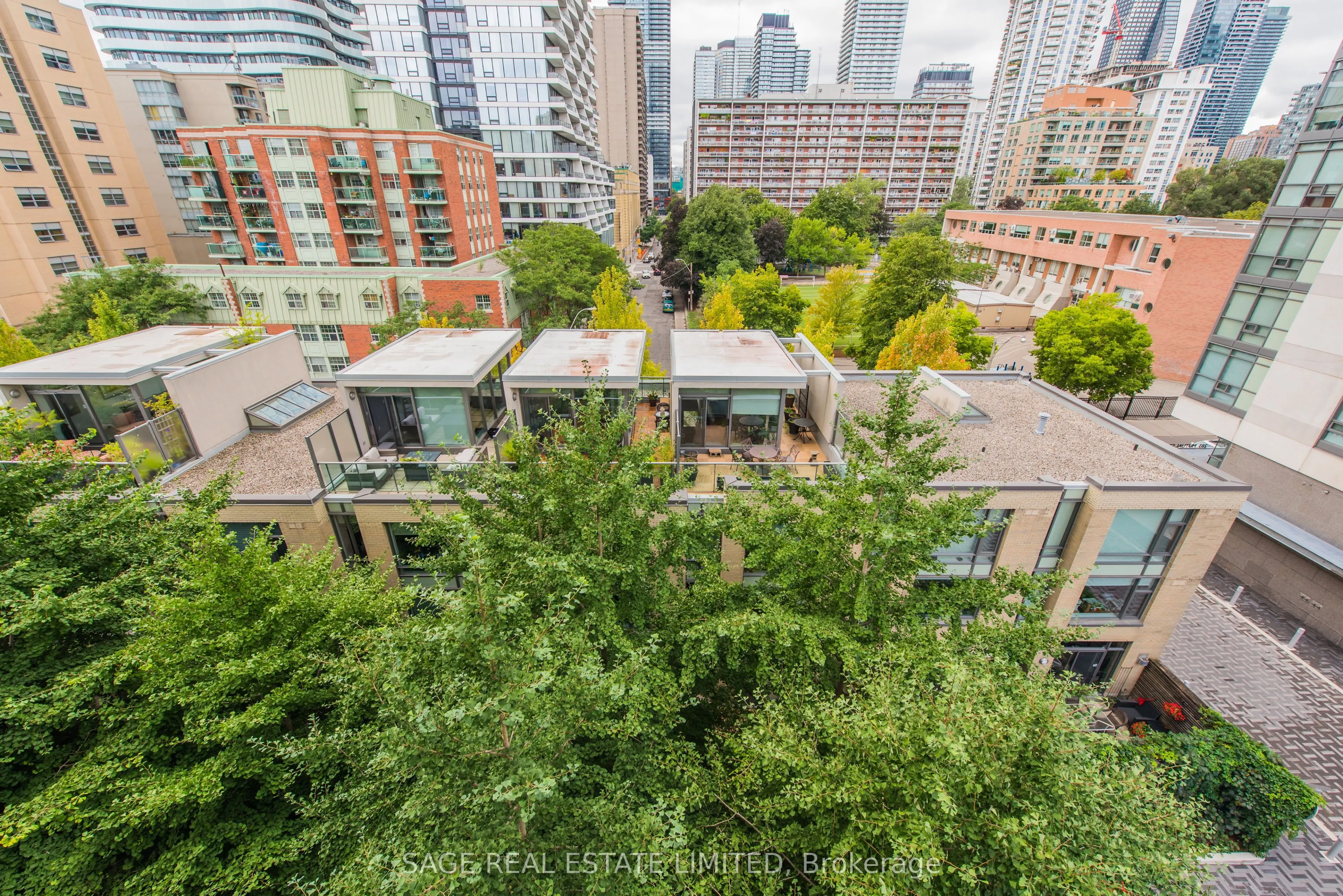 281 Mutual Street, #605