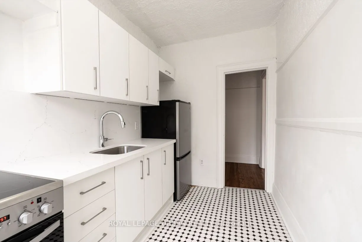 100 Vaughan Road, #29