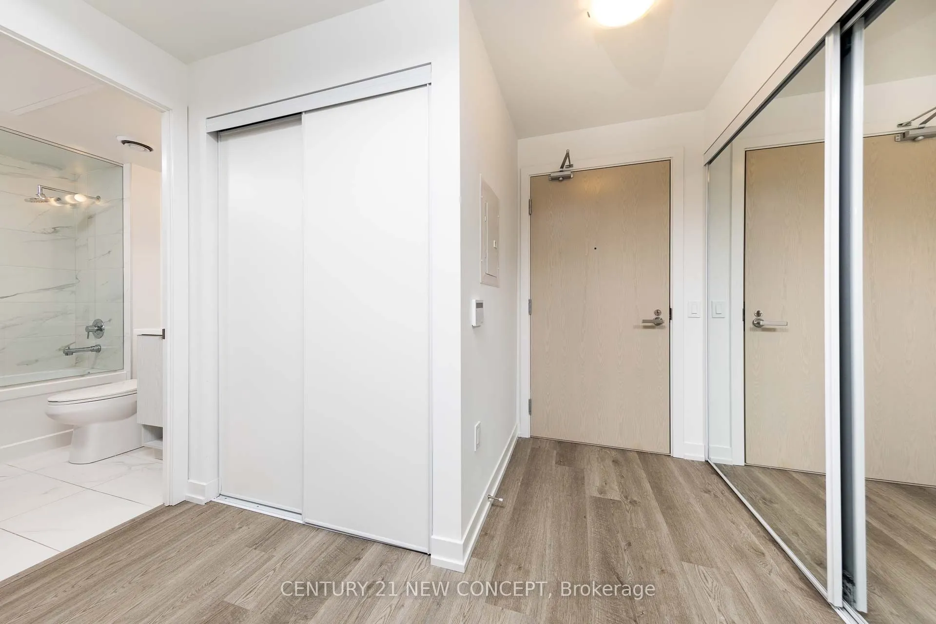 55 cooper Street, #7702