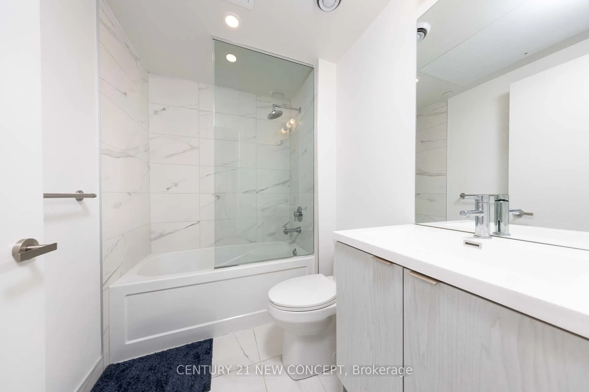 55 cooper Street, #7702