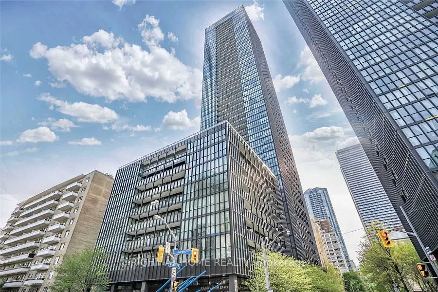 101 Charles Street E, #4801