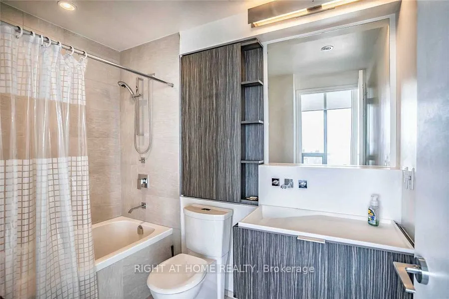 101 Charles Street E, #4801